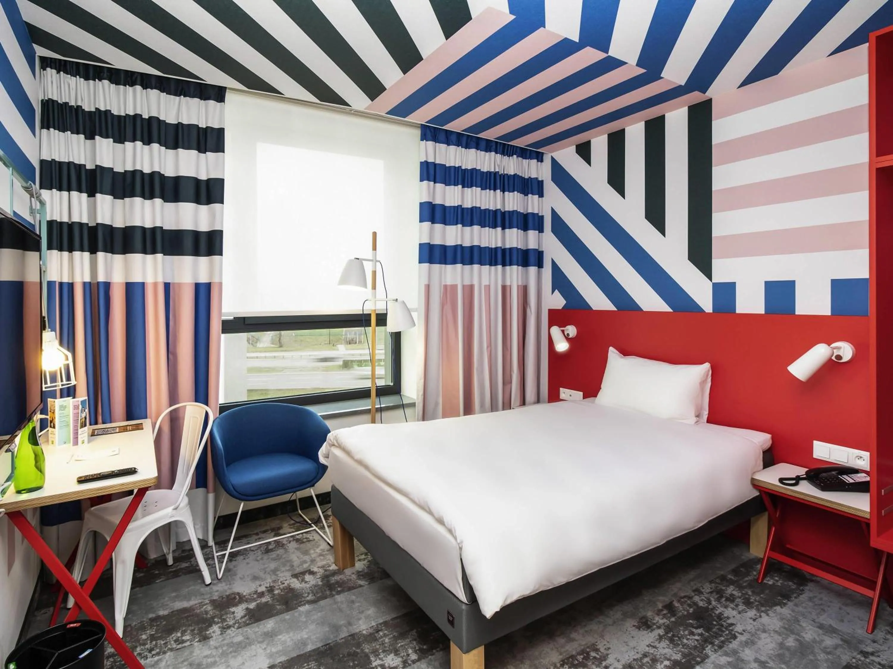 Bedroom, Bed in ibis Styles Warszawa Centrum