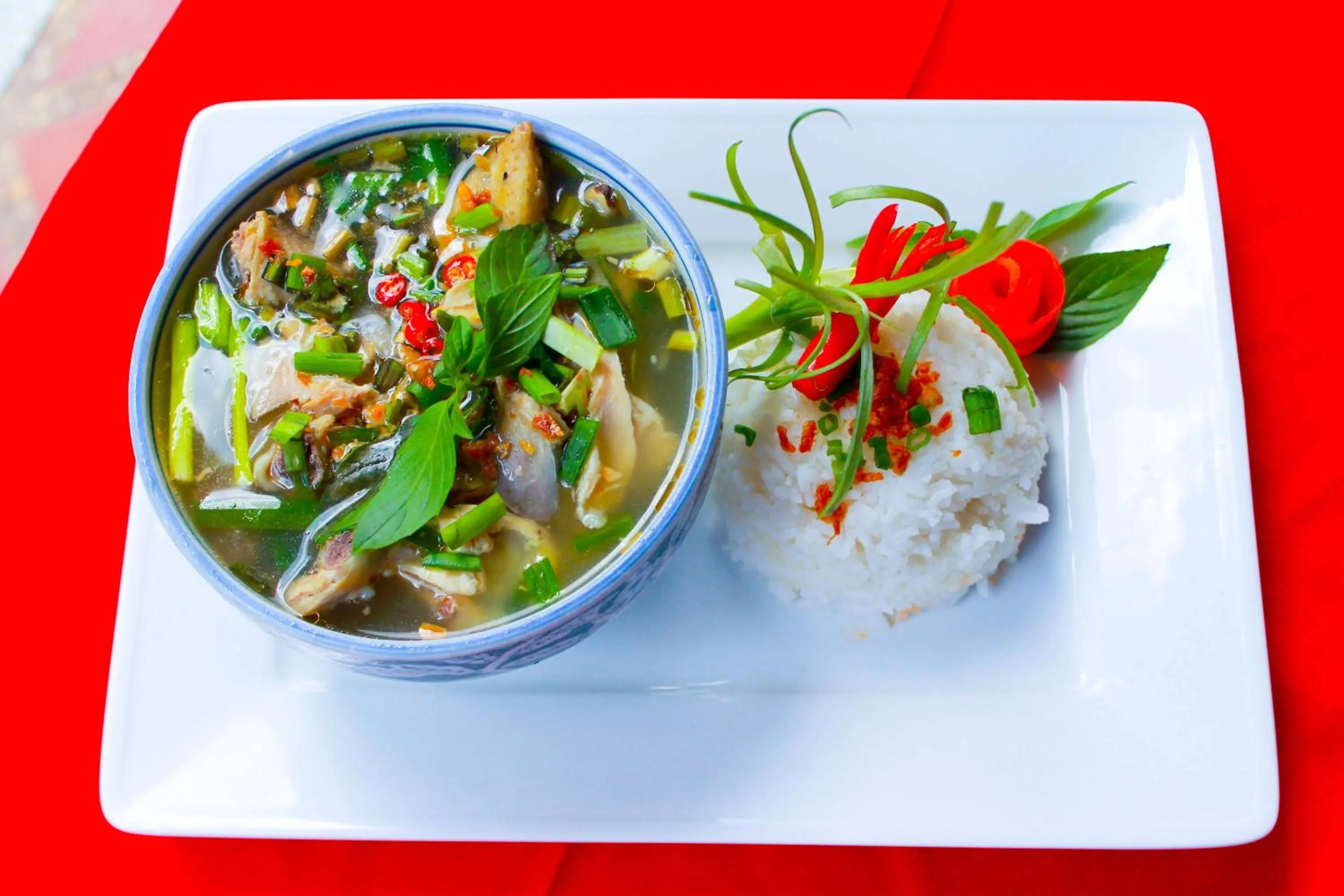 Restaurant/places to eat in Pierre Hotel