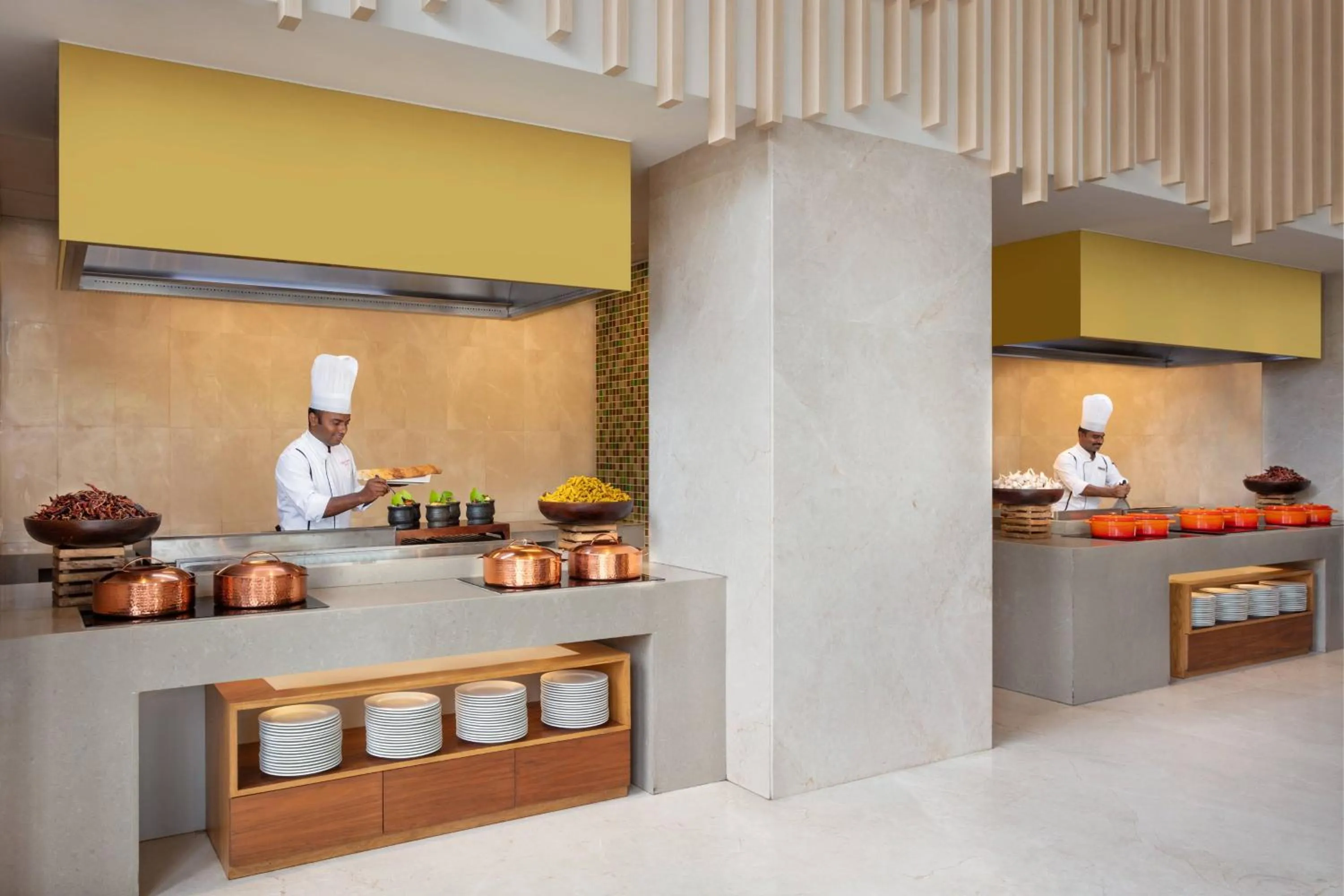 Kitchen or kitchenette in Courtyard by Marriott Madurai