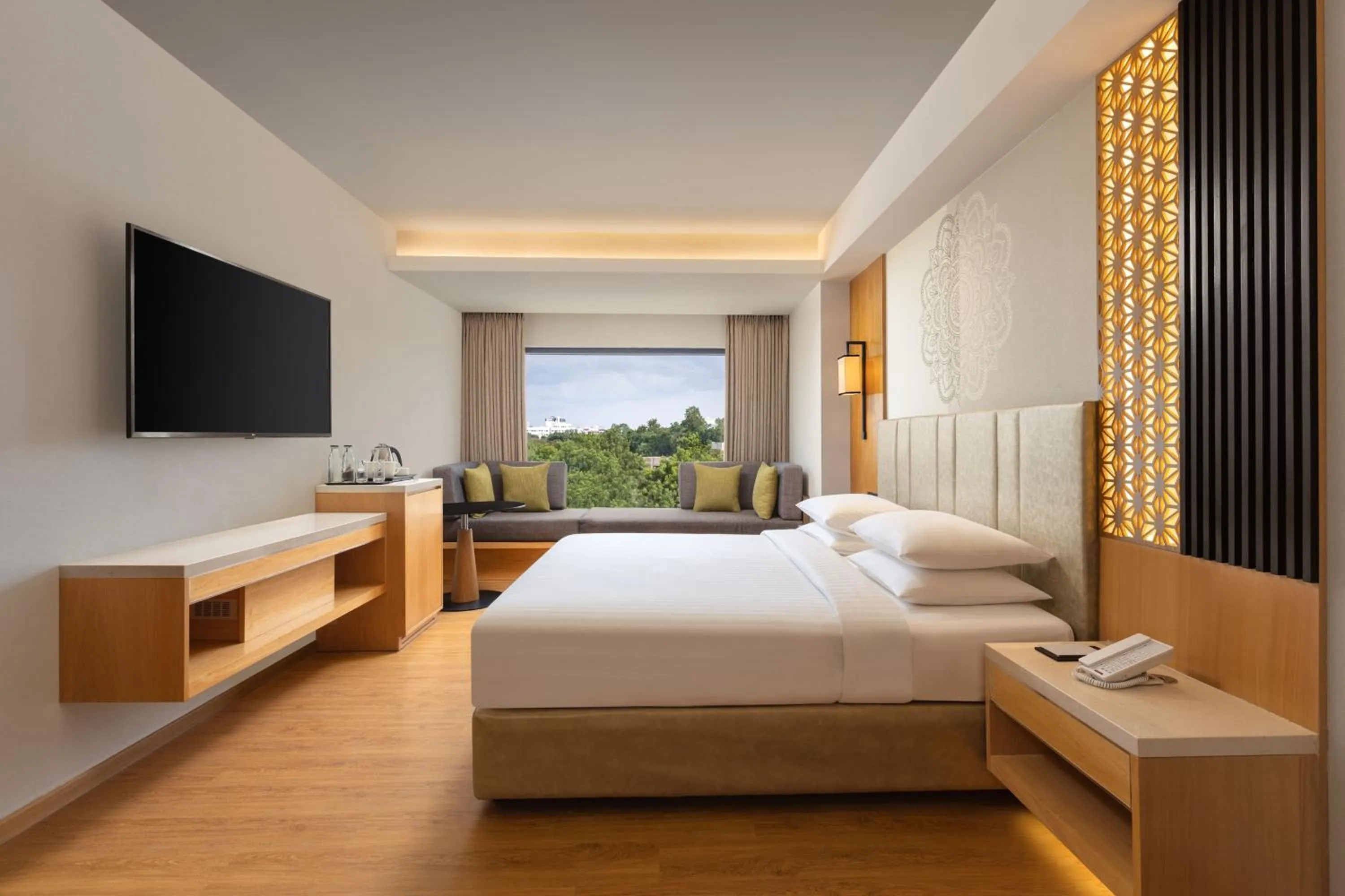 Bedroom, Bed in Courtyard by Marriott Tiruchirappalli
