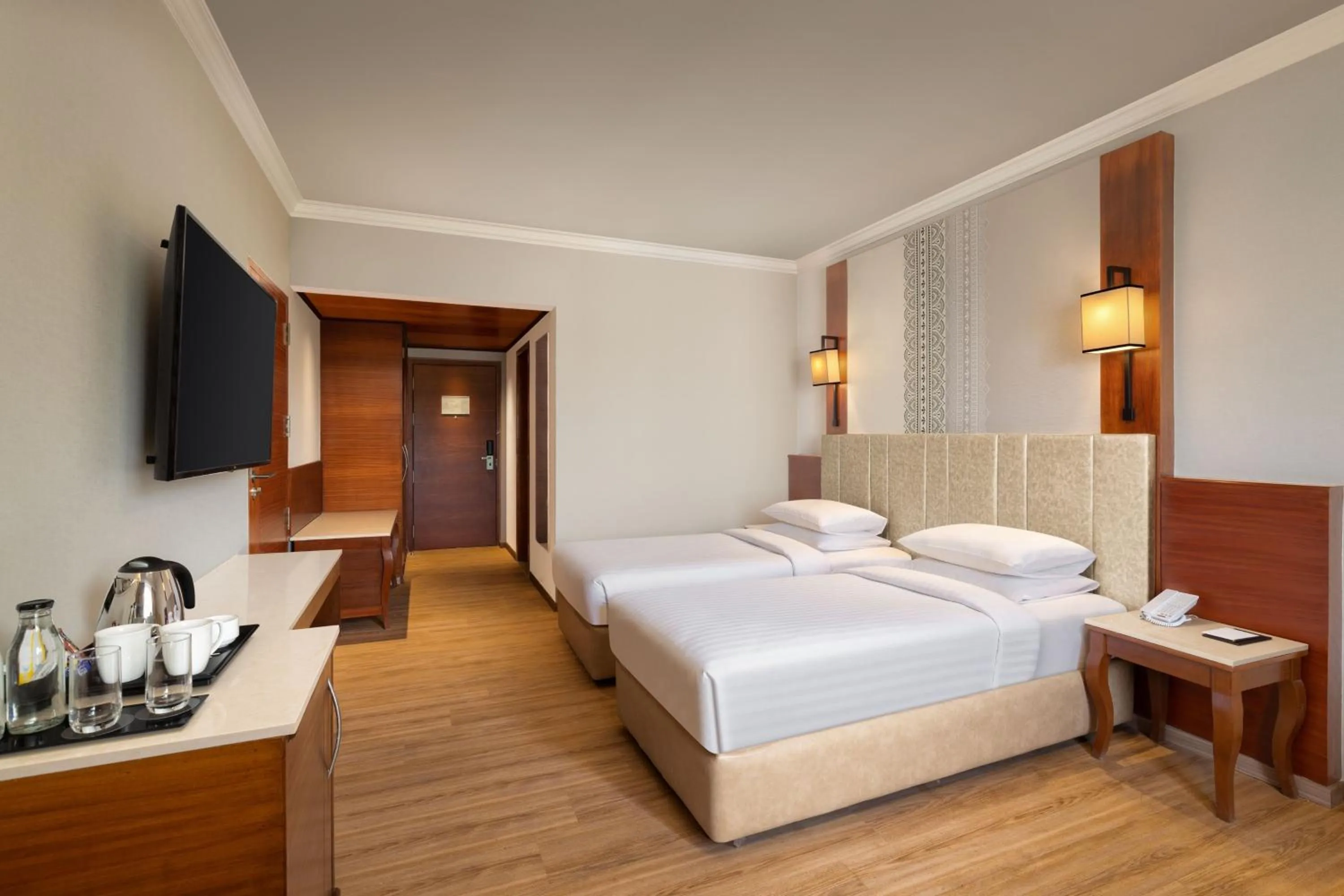 Bedroom, Bed in Courtyard by Marriott Tiruchirappalli