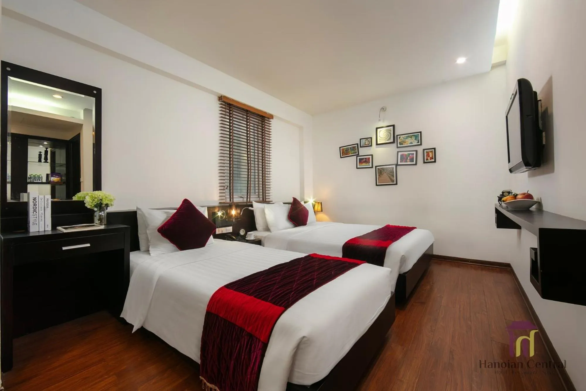 Bed in Hanoian Central Hotel & Spa