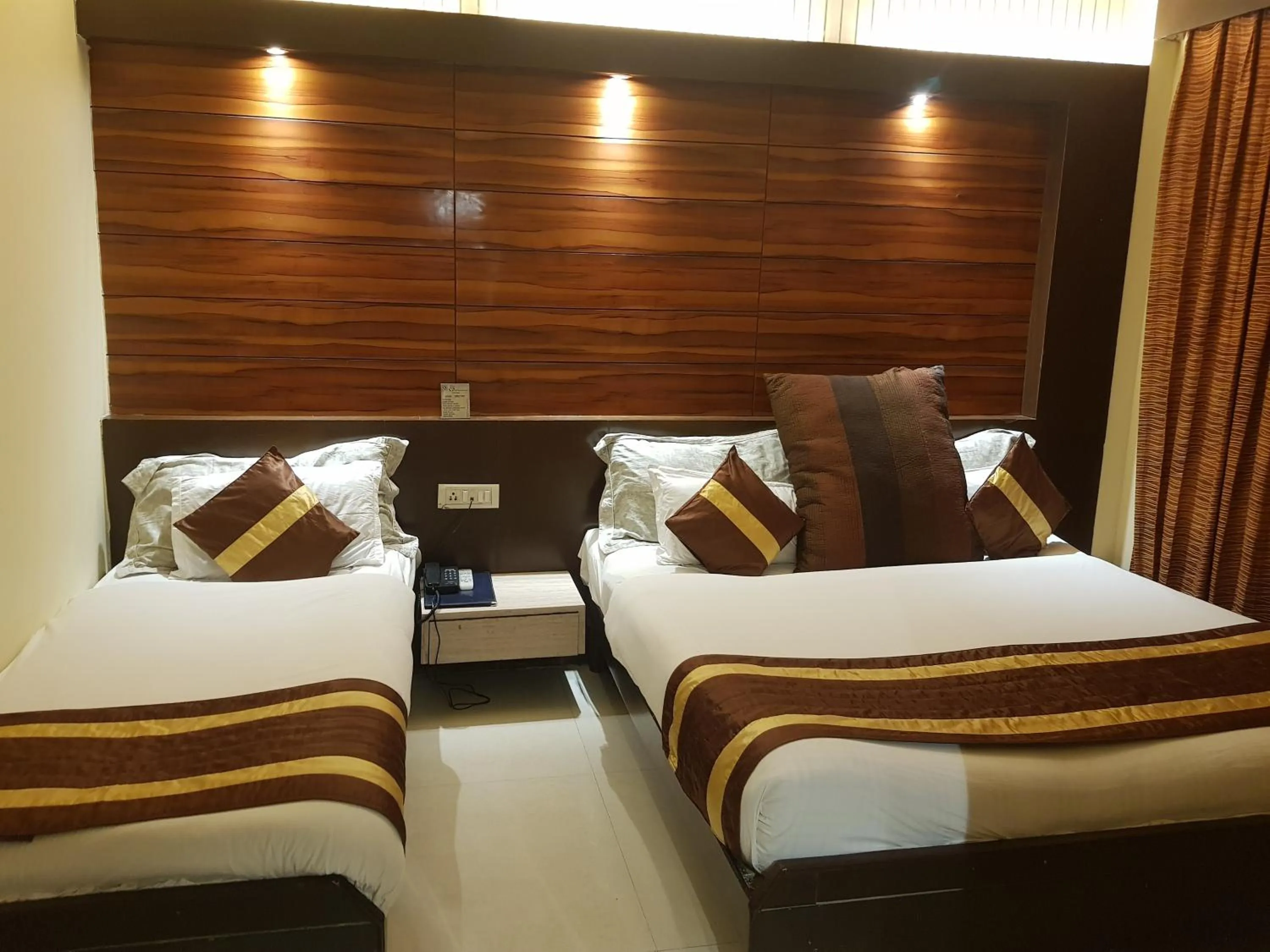 Bedroom in Hotel CJ International