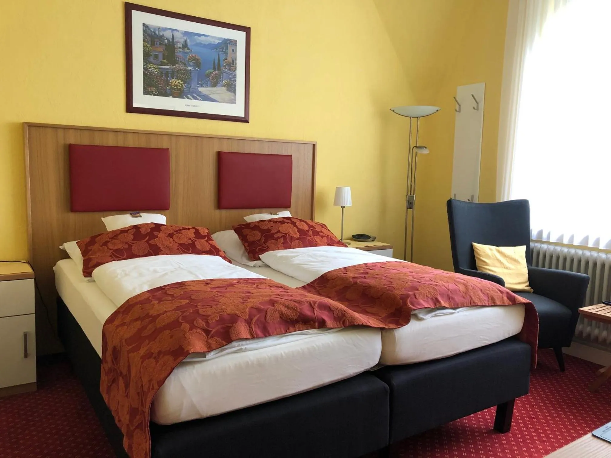 Photo of the whole room, Bed in Thermen Hotel Pension Villa Holstein