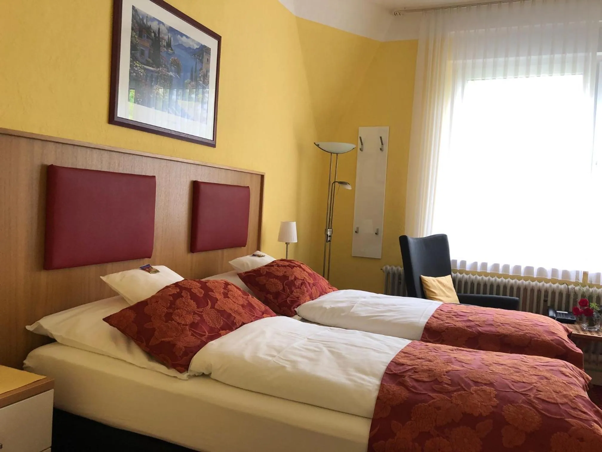 Photo of the whole room, Bed in Thermen Hotel Pension Villa Holstein