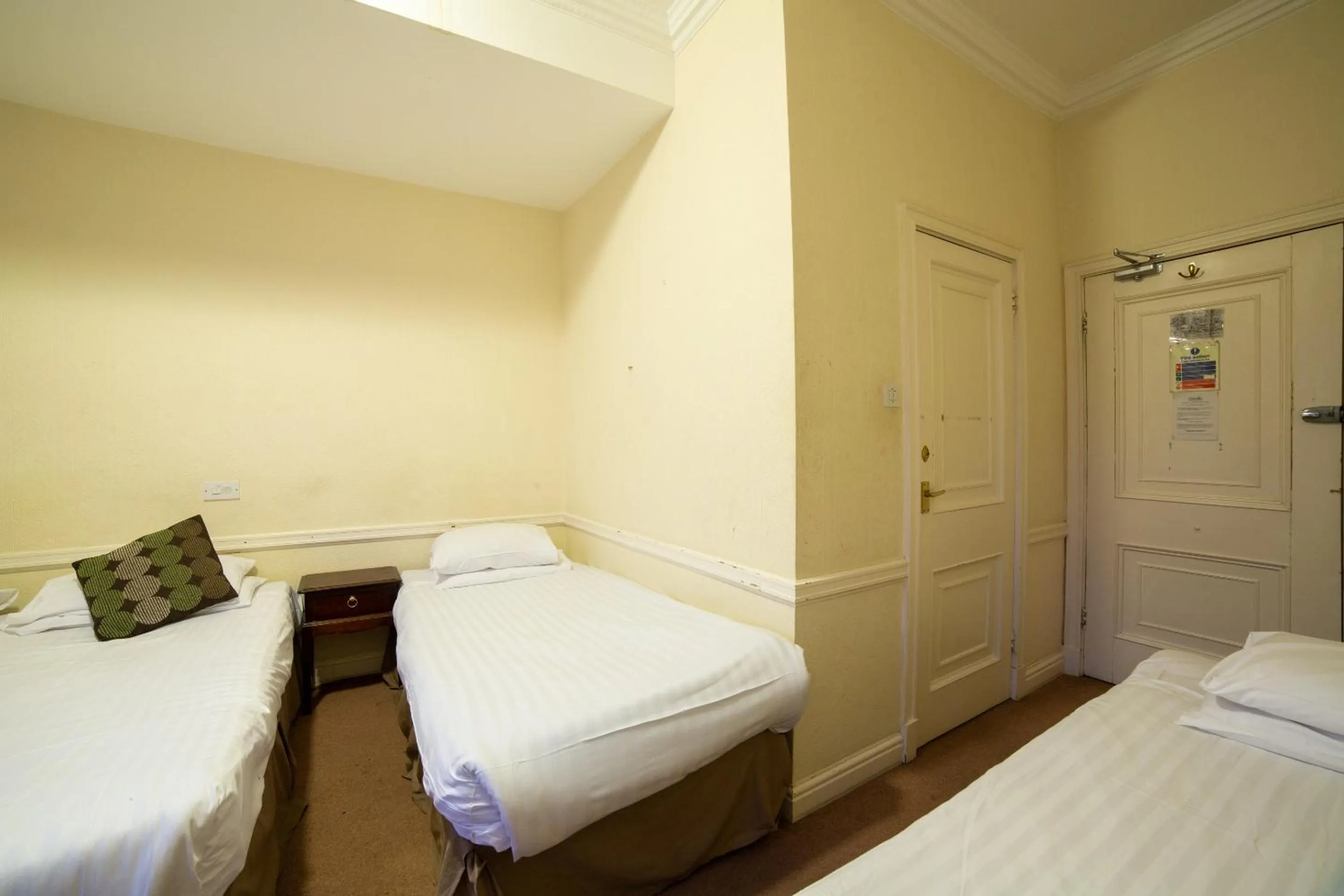 Bedroom in George Hotel, Burslem, Stoke-on-Trent