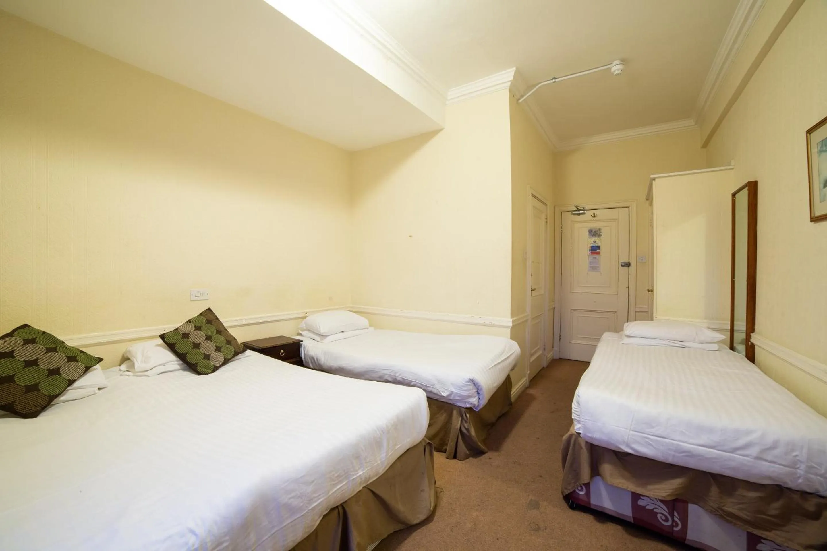 Bedroom in George Hotel, Burslem, Stoke-on-Trent