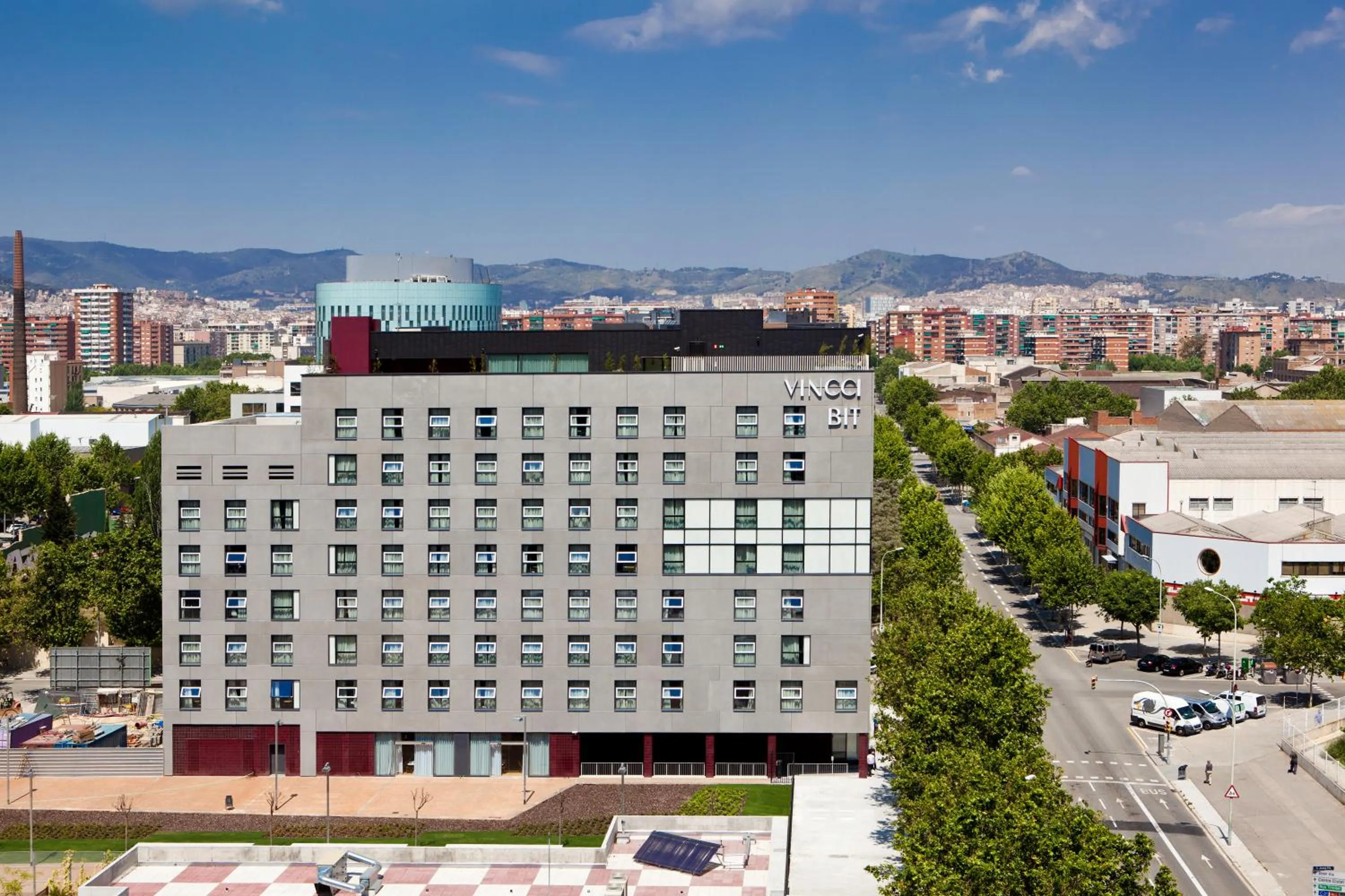 Property building in Vincci Bit