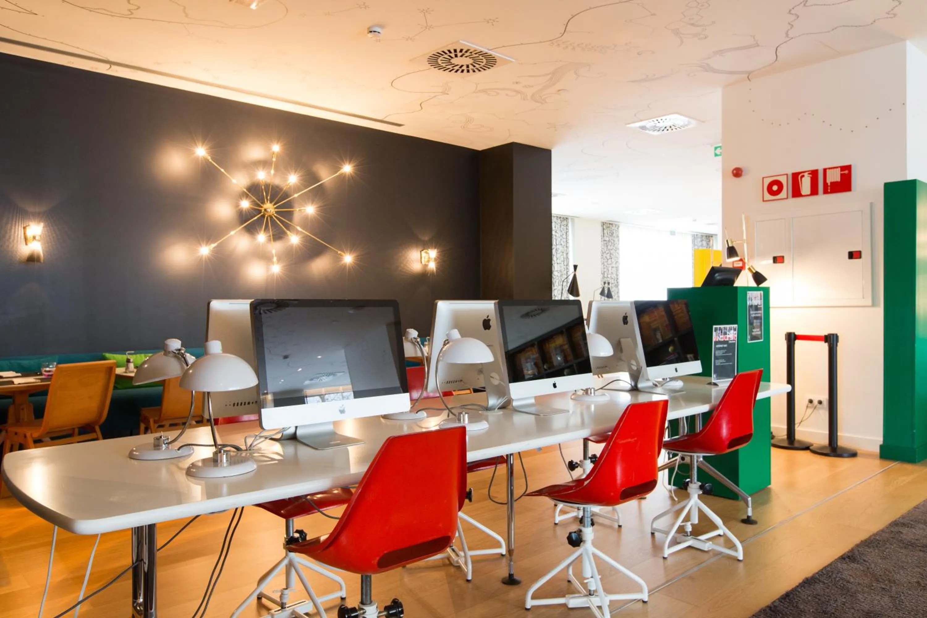 TV and multimedia in Vincci Bit