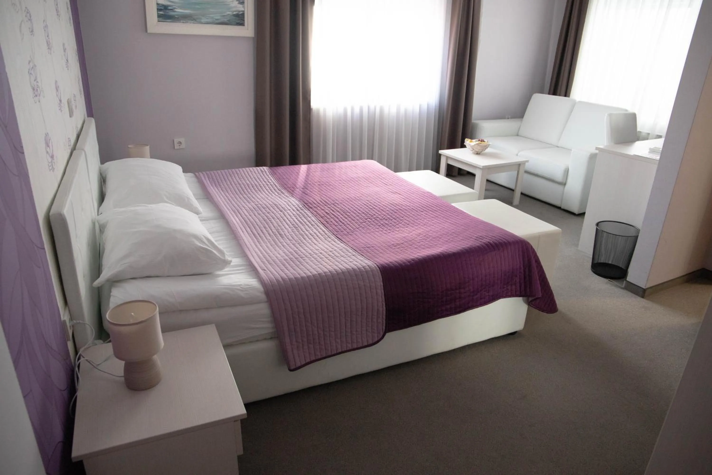 Photo of the whole room, Bed in Art Hotel