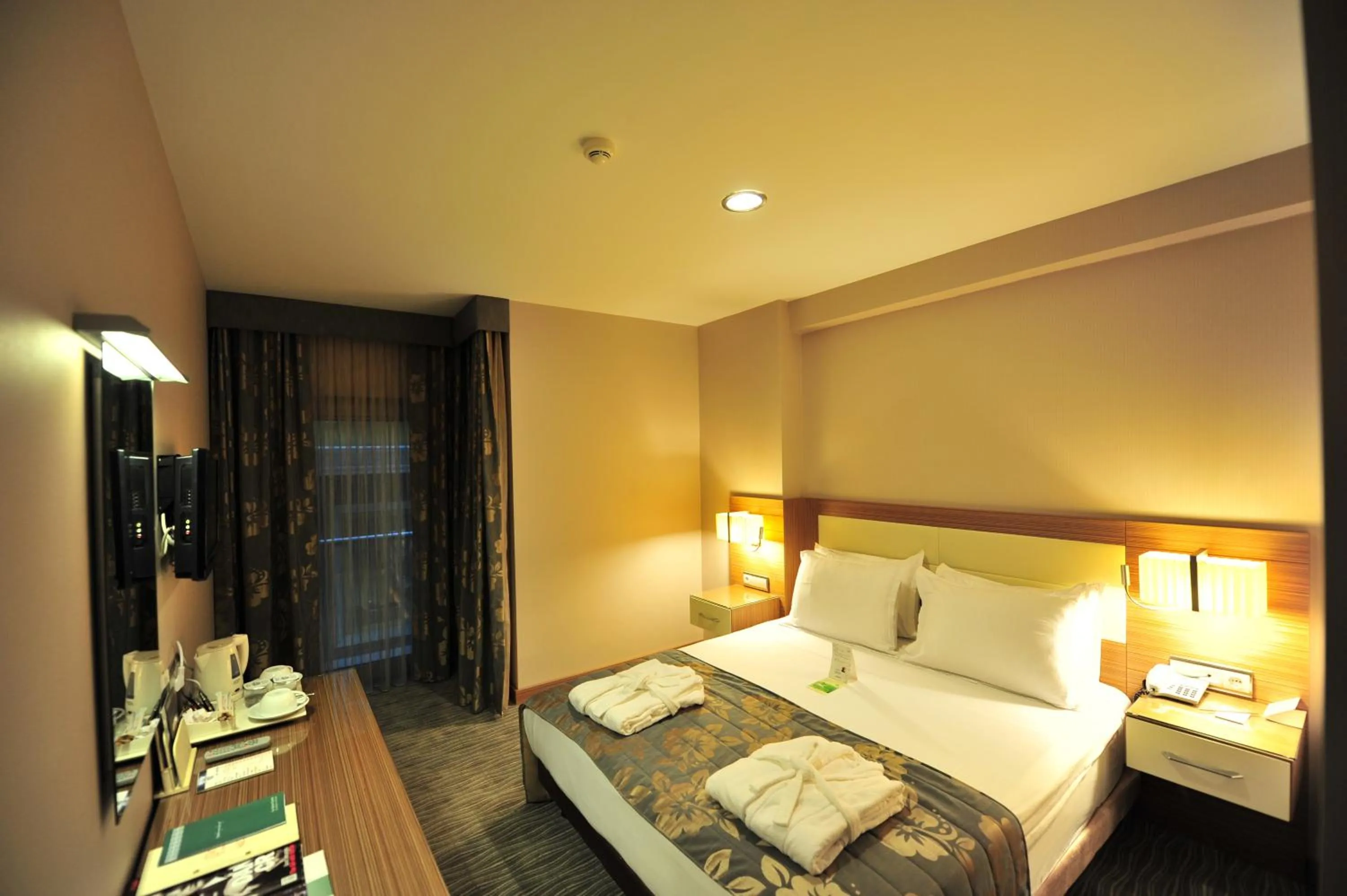 Photo of the whole room in Yasmak Comfort Hotel