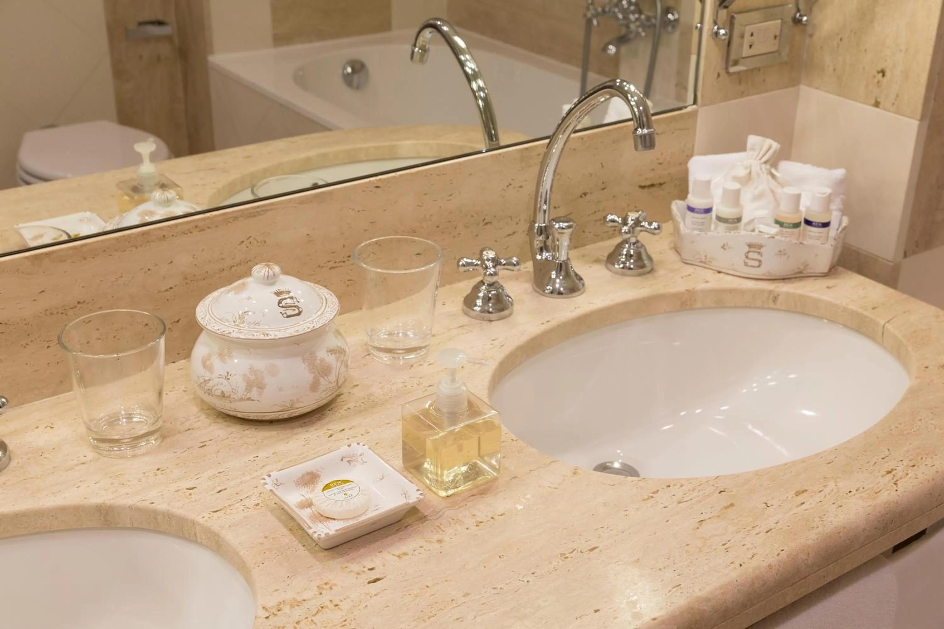 Toilet in Villa Spalletti Trivelli - Small Luxury Hotels of the World