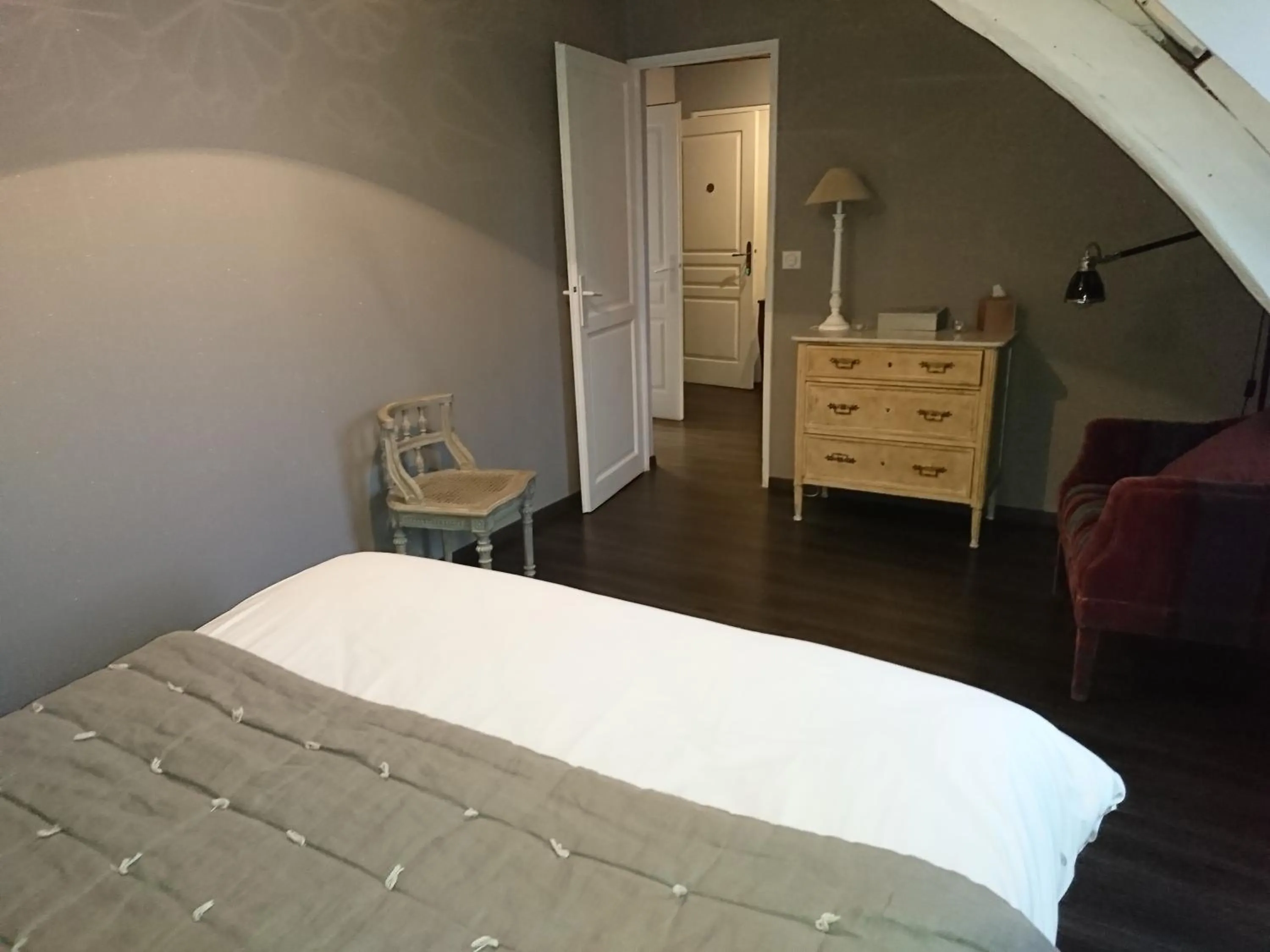 Bed in Côté Jardin - Chambres d'hôtes