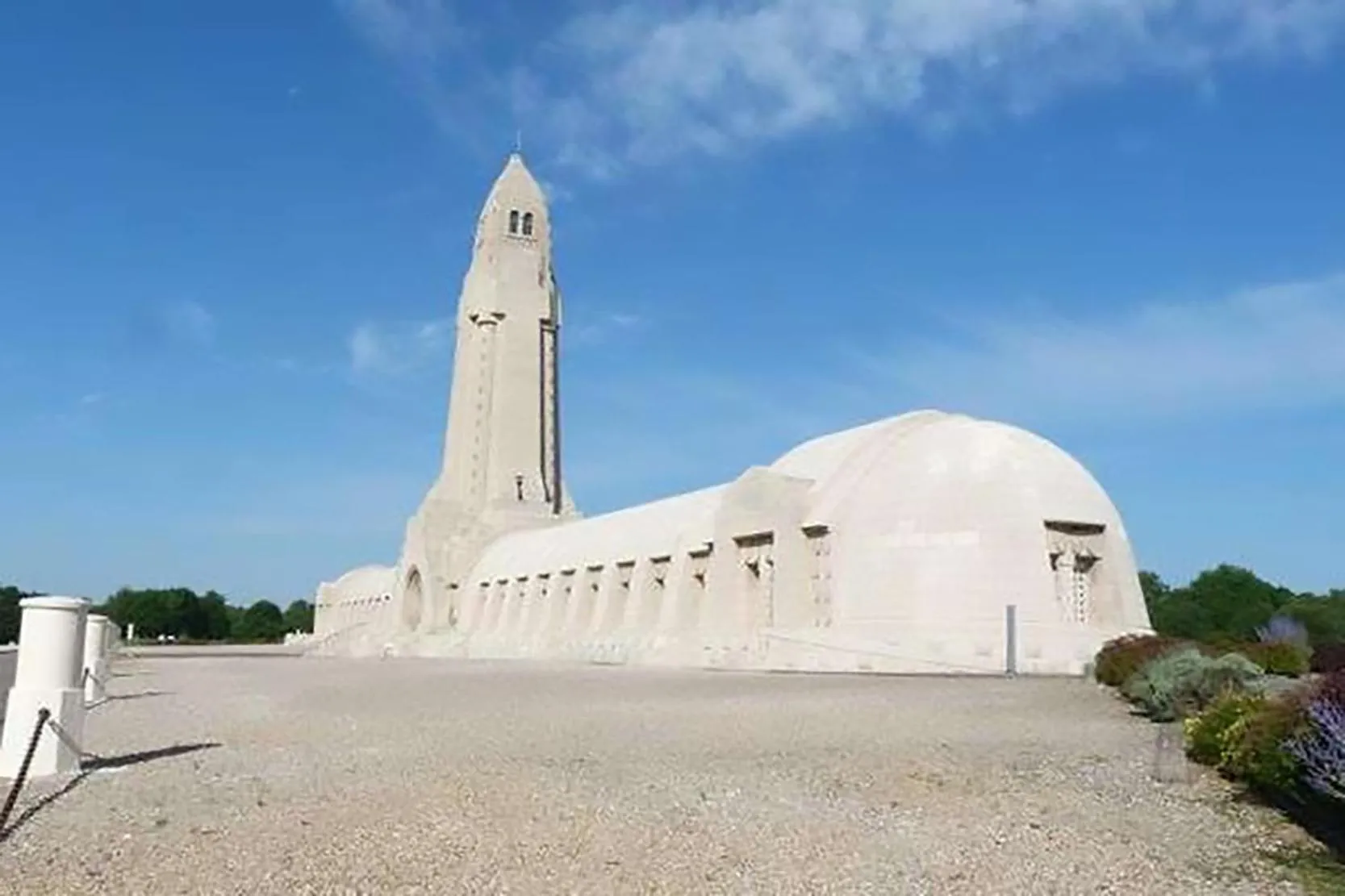 Nearby landmark in Arara