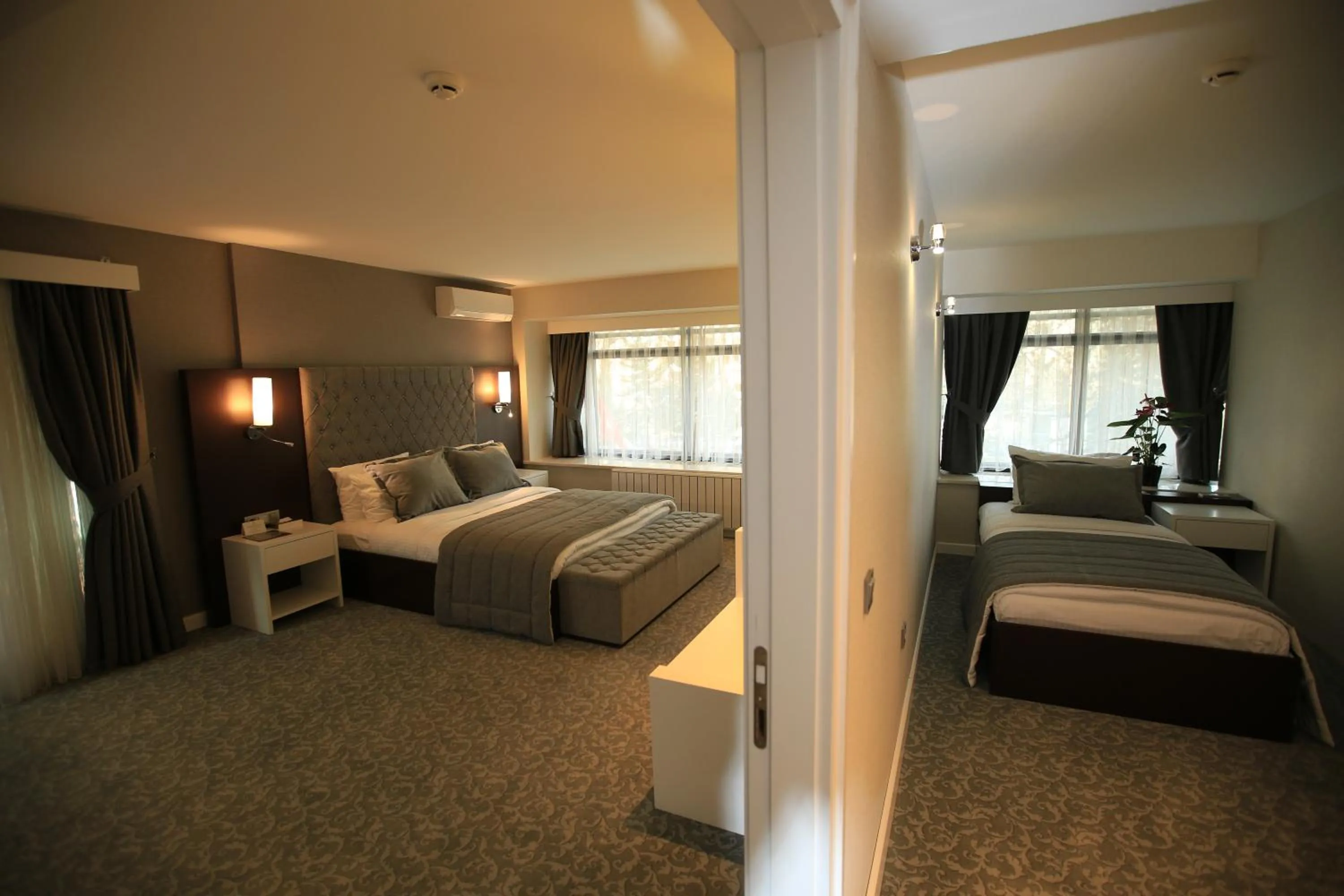 Bedroom, Bed in Güvenay Business Hotel