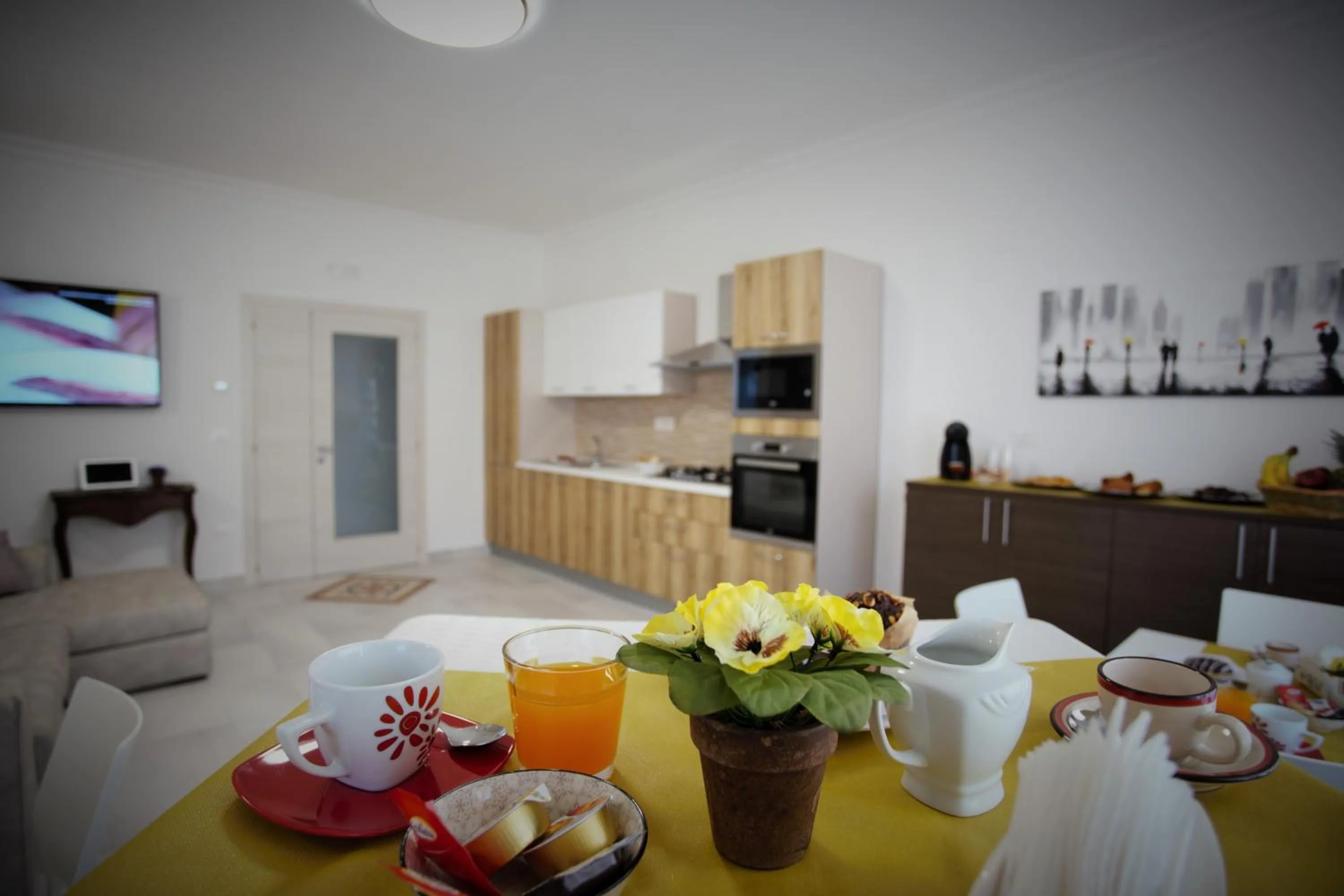 Breakfast in Central Apartments