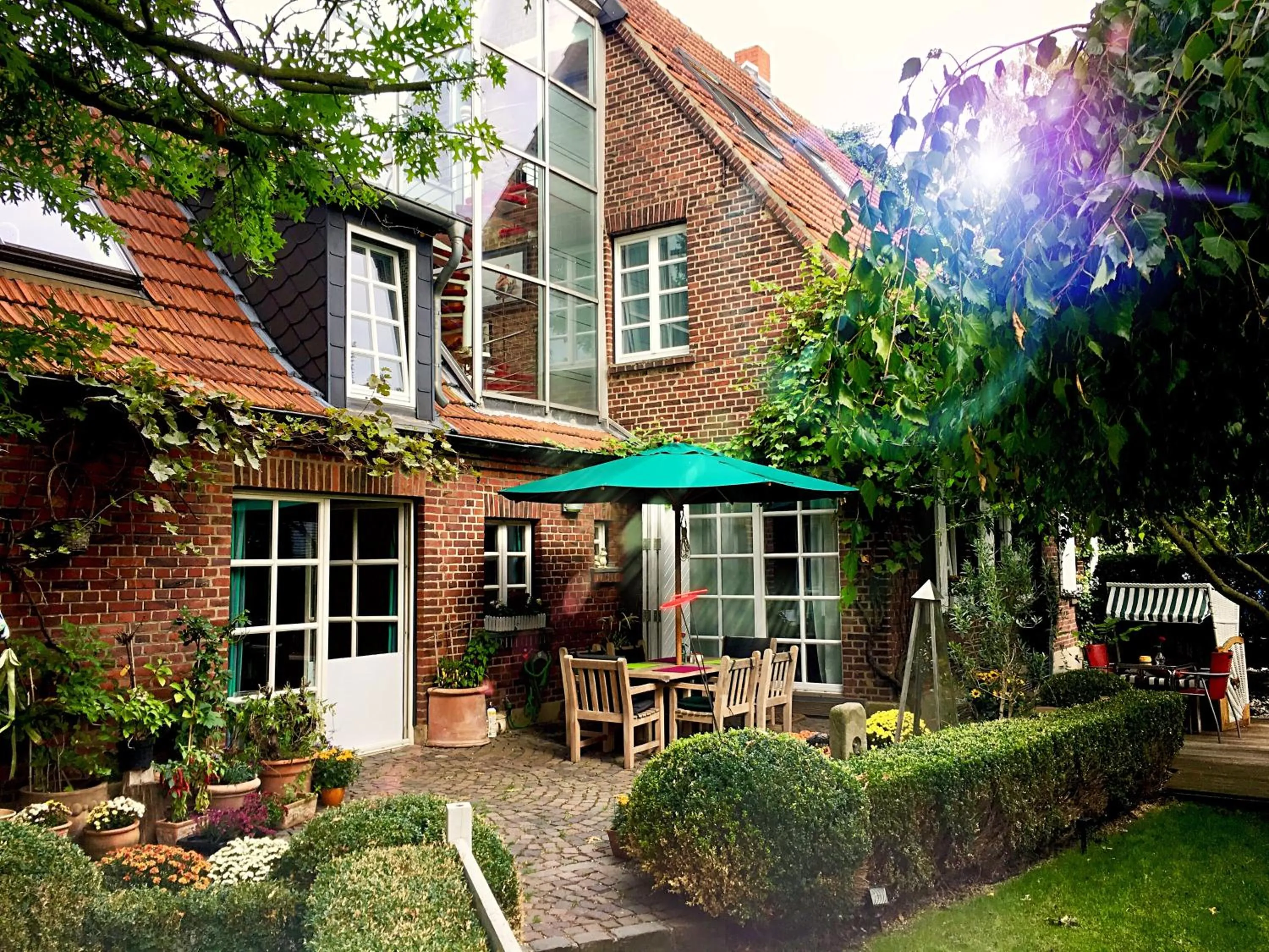 Property building in Lilis kleines Hotel