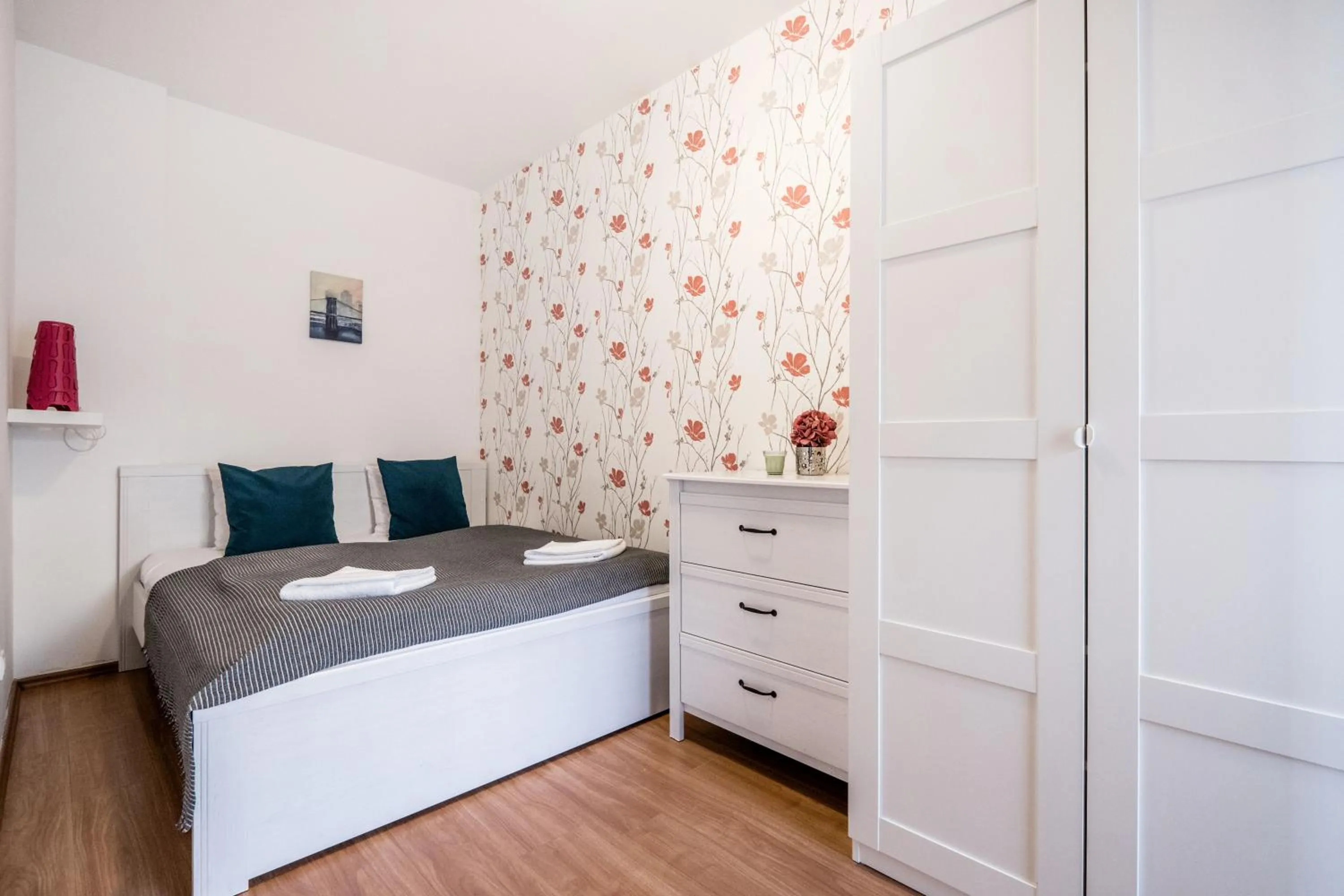 Photo of the whole room, Bed in Grand Budapest Penthouse