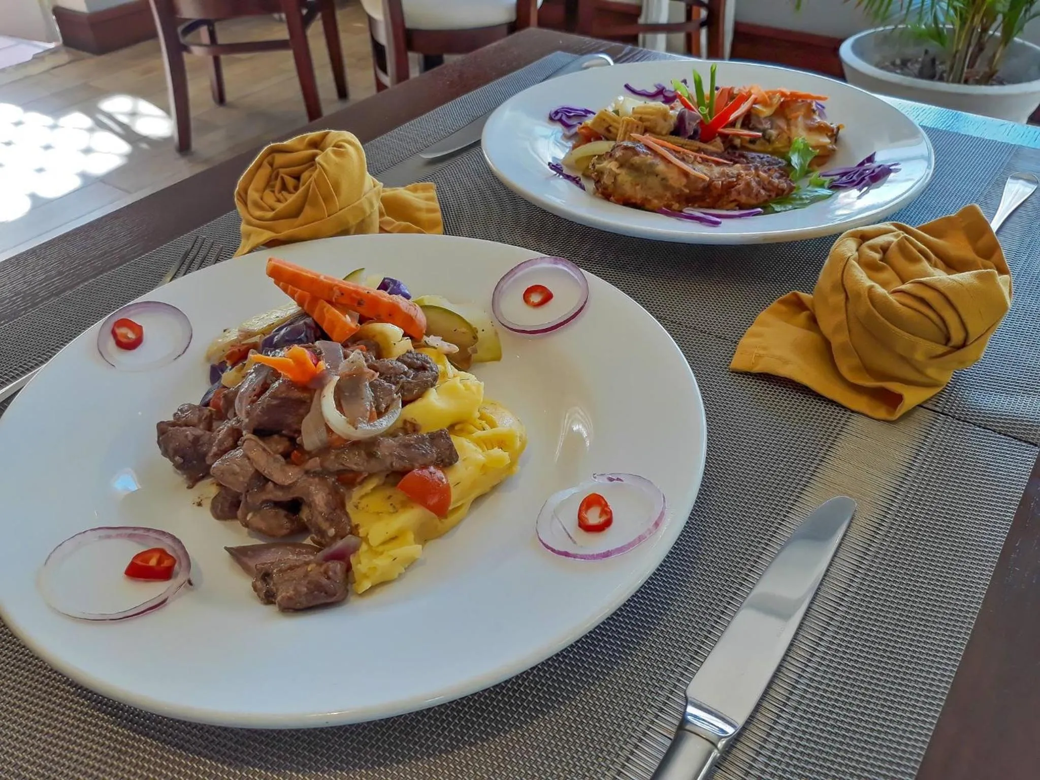 Food and drinks in Herdmanston Lodge Hotel