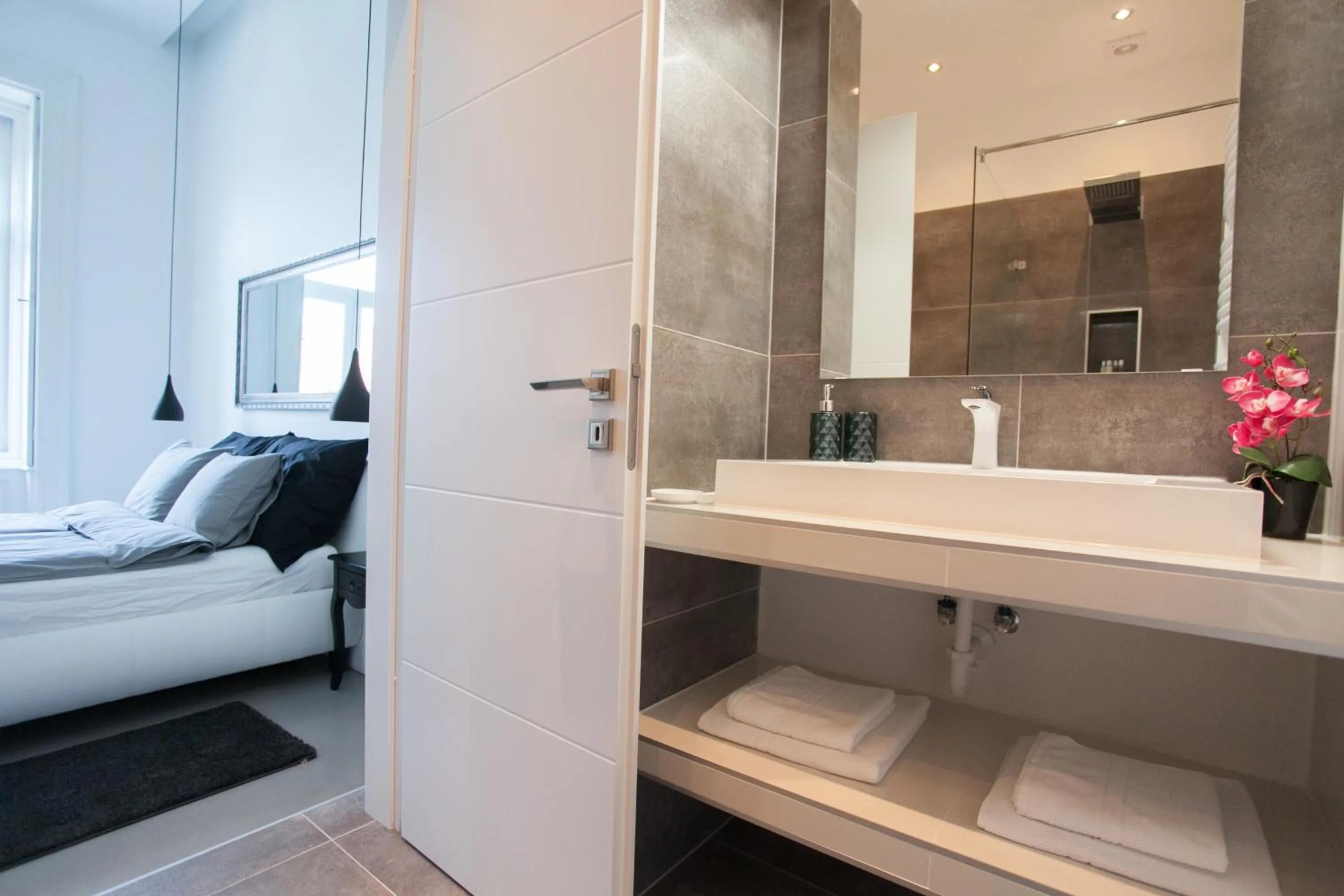 Bathroom, Bed in Grand Loft Design