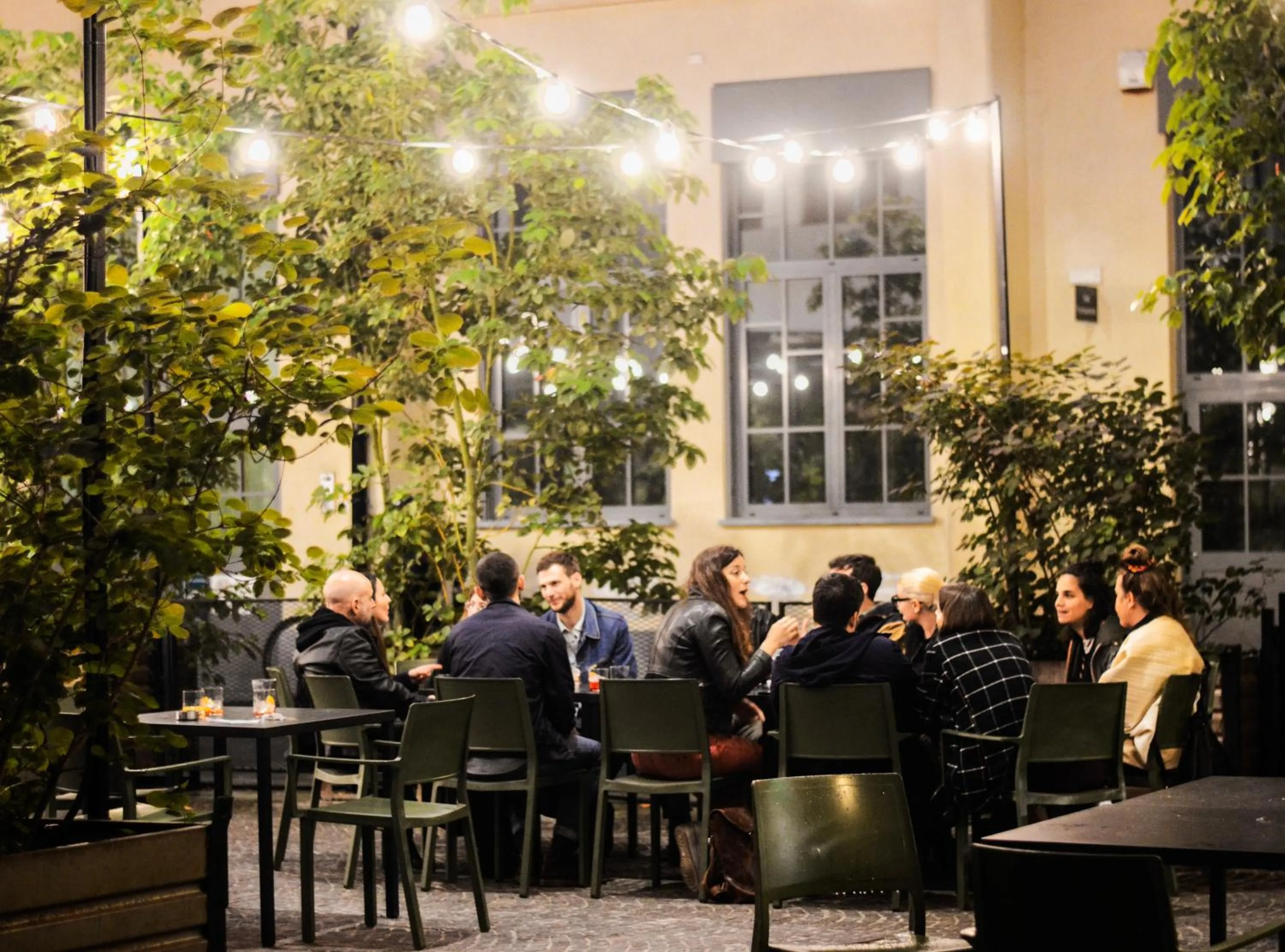 Restaurant/places to eat in EDIT Lofts