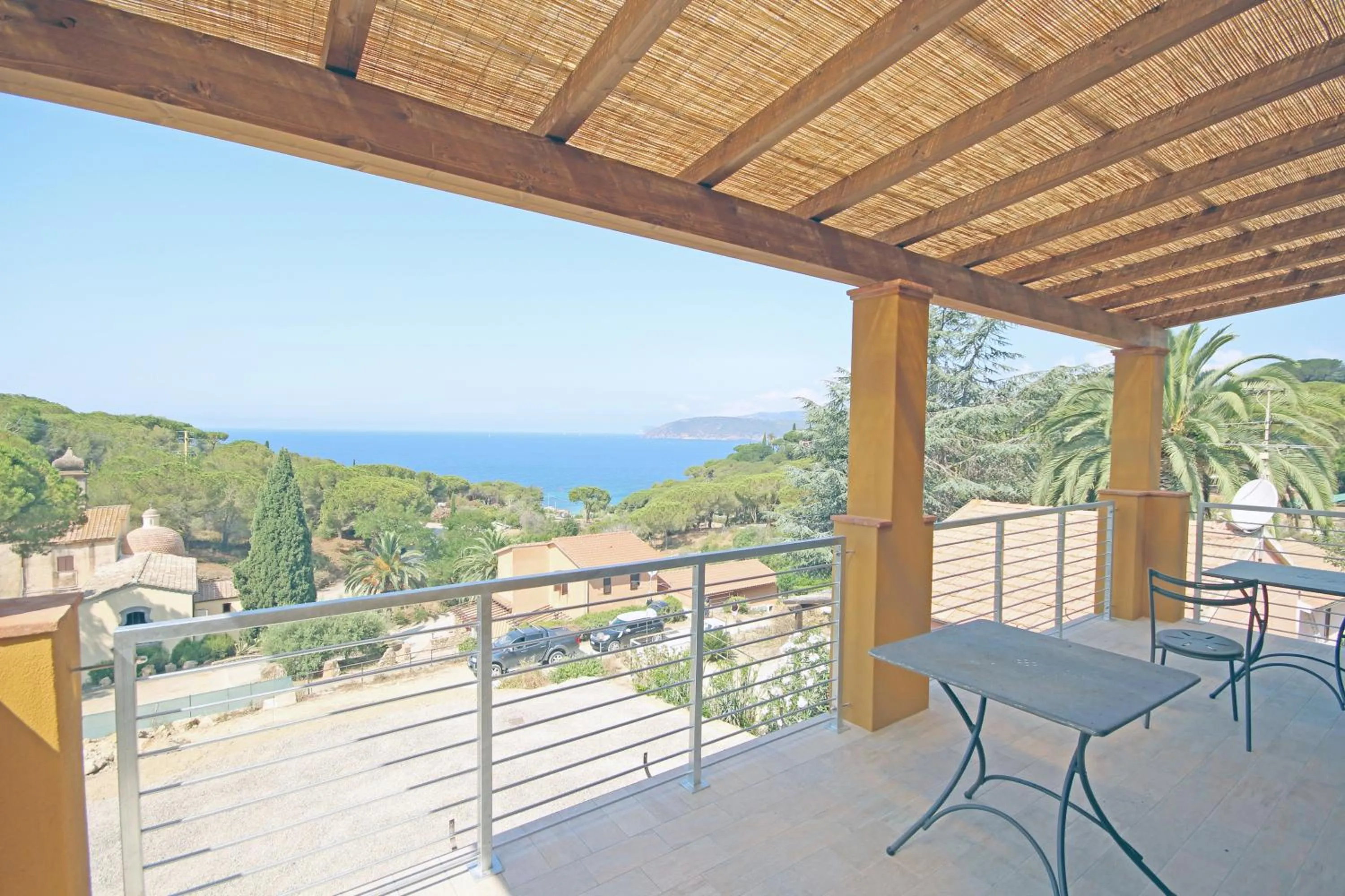 Balcony/Terrace in Villa Artemide