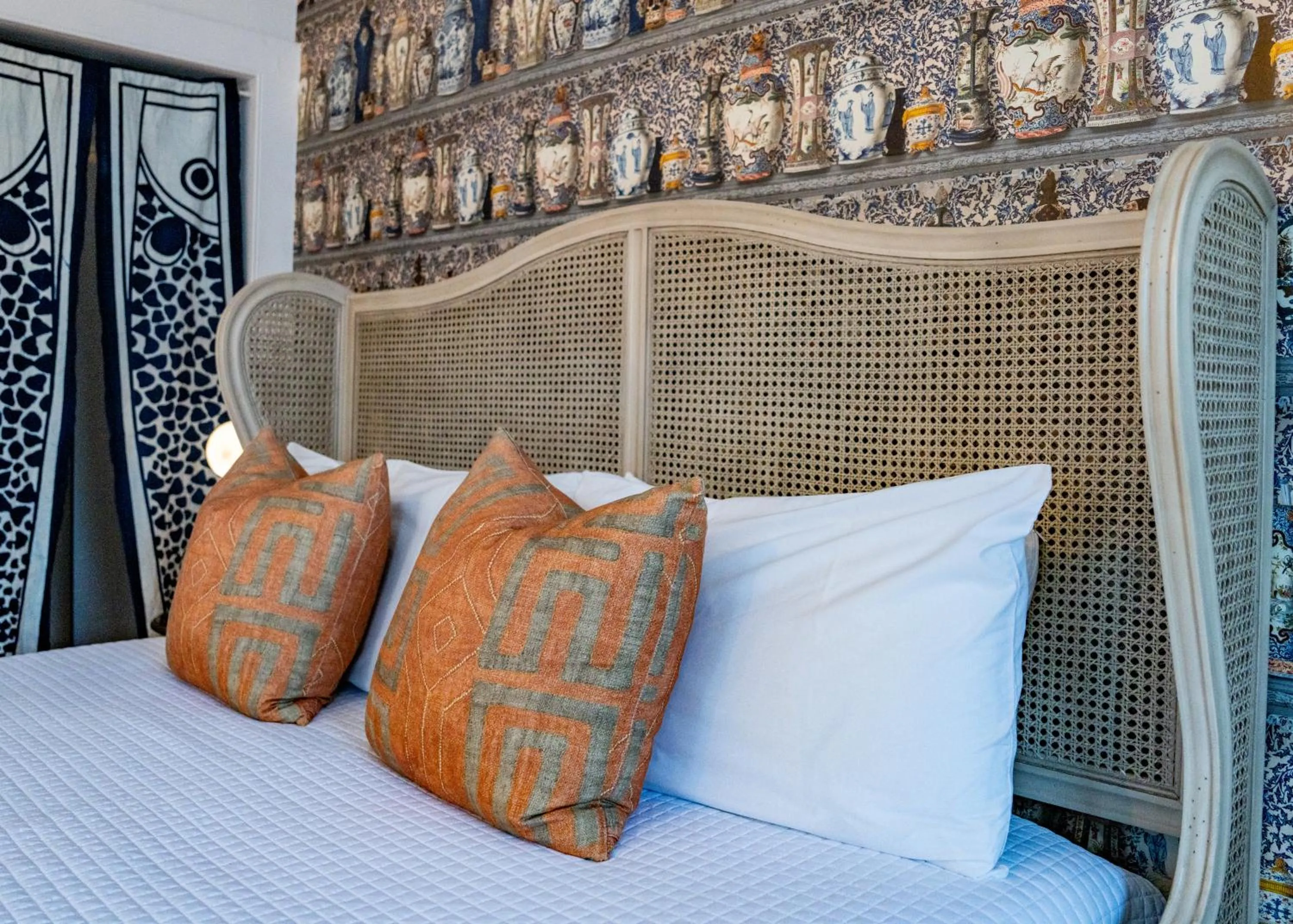 Bed in Twin Gables of Woodstock