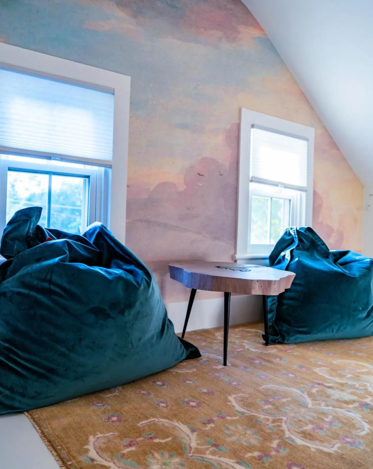 Bedroom, Bed in Twin Gables of Woodstock