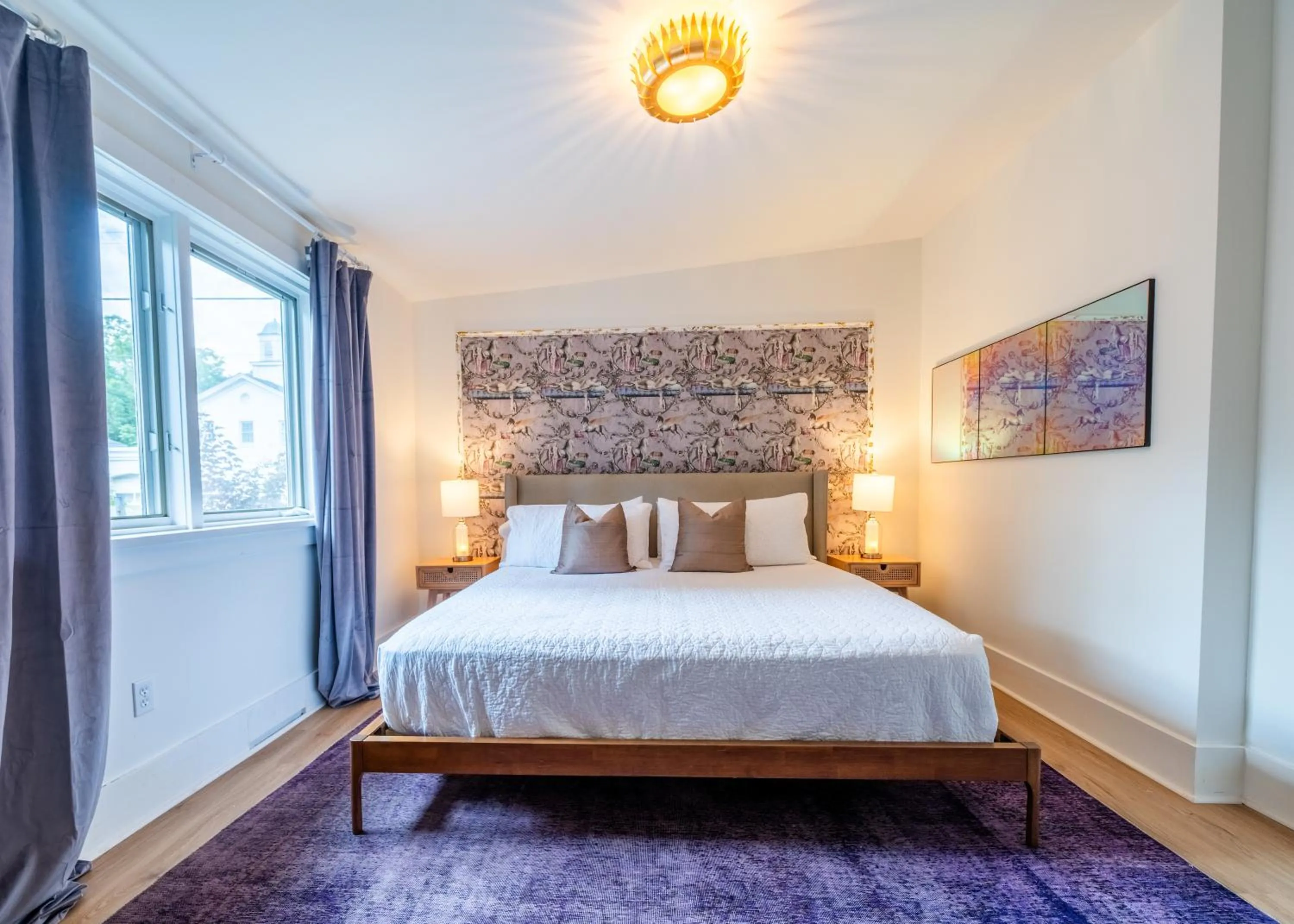 Bedroom, Bed in Twin Gables of Woodstock