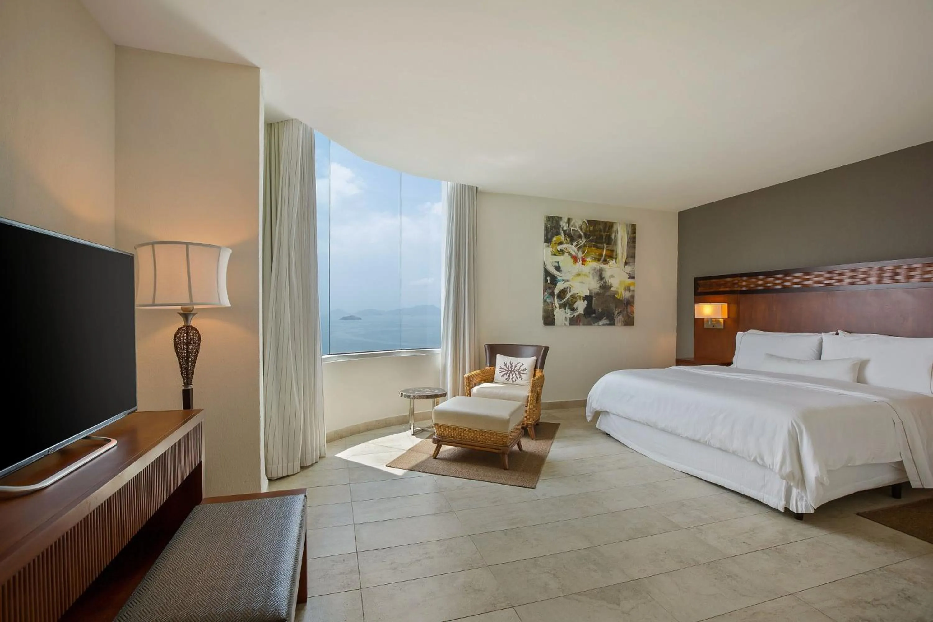 Photo of the whole room, Bed in The Westin Playa Bonita Panama