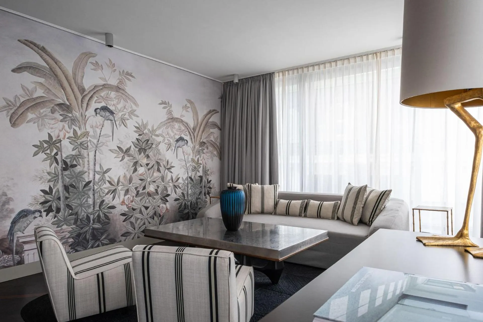 Living room, Bed in Hotel Topazz & Lamée