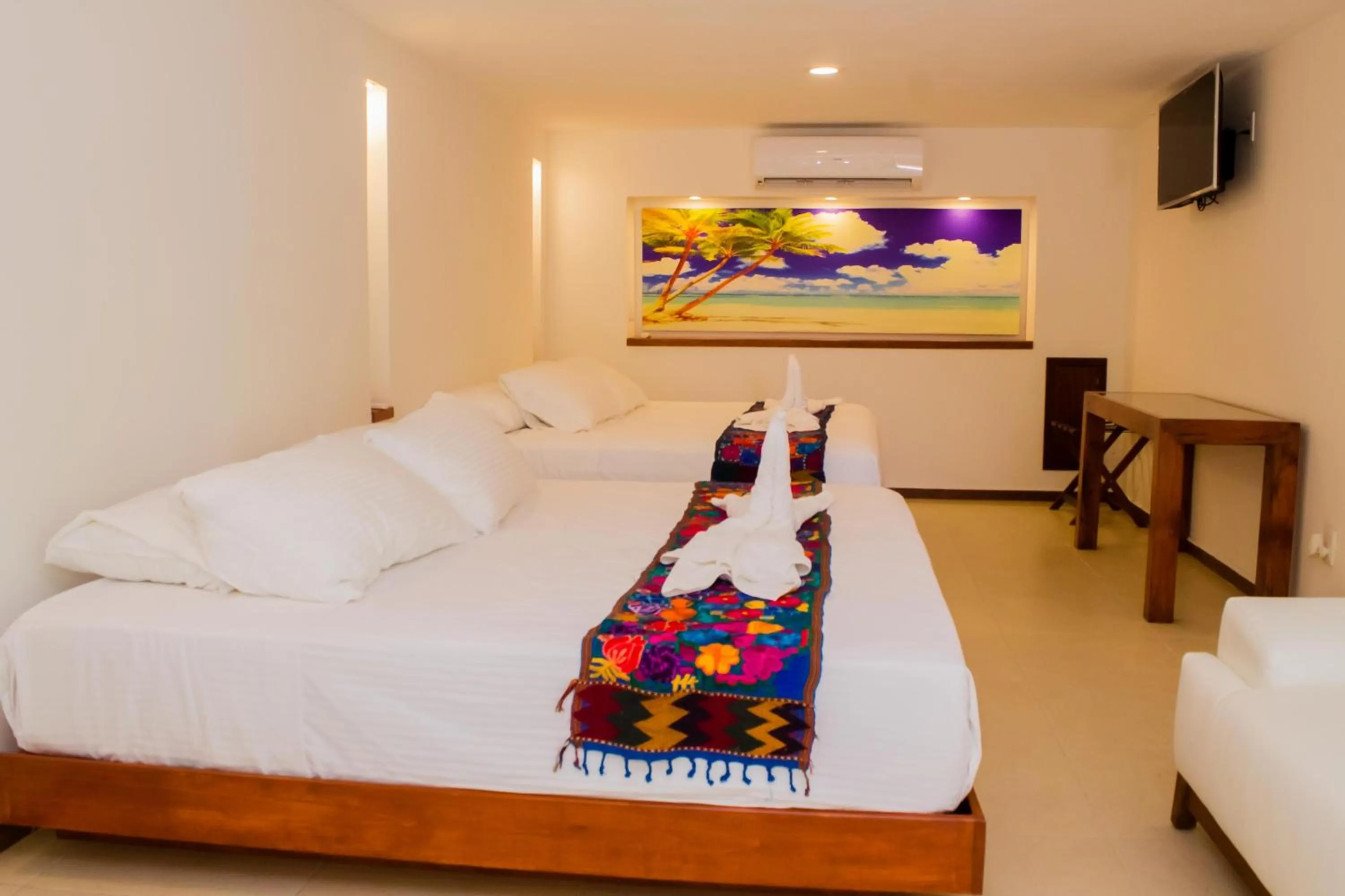 Bed in Hotel Azul Maya