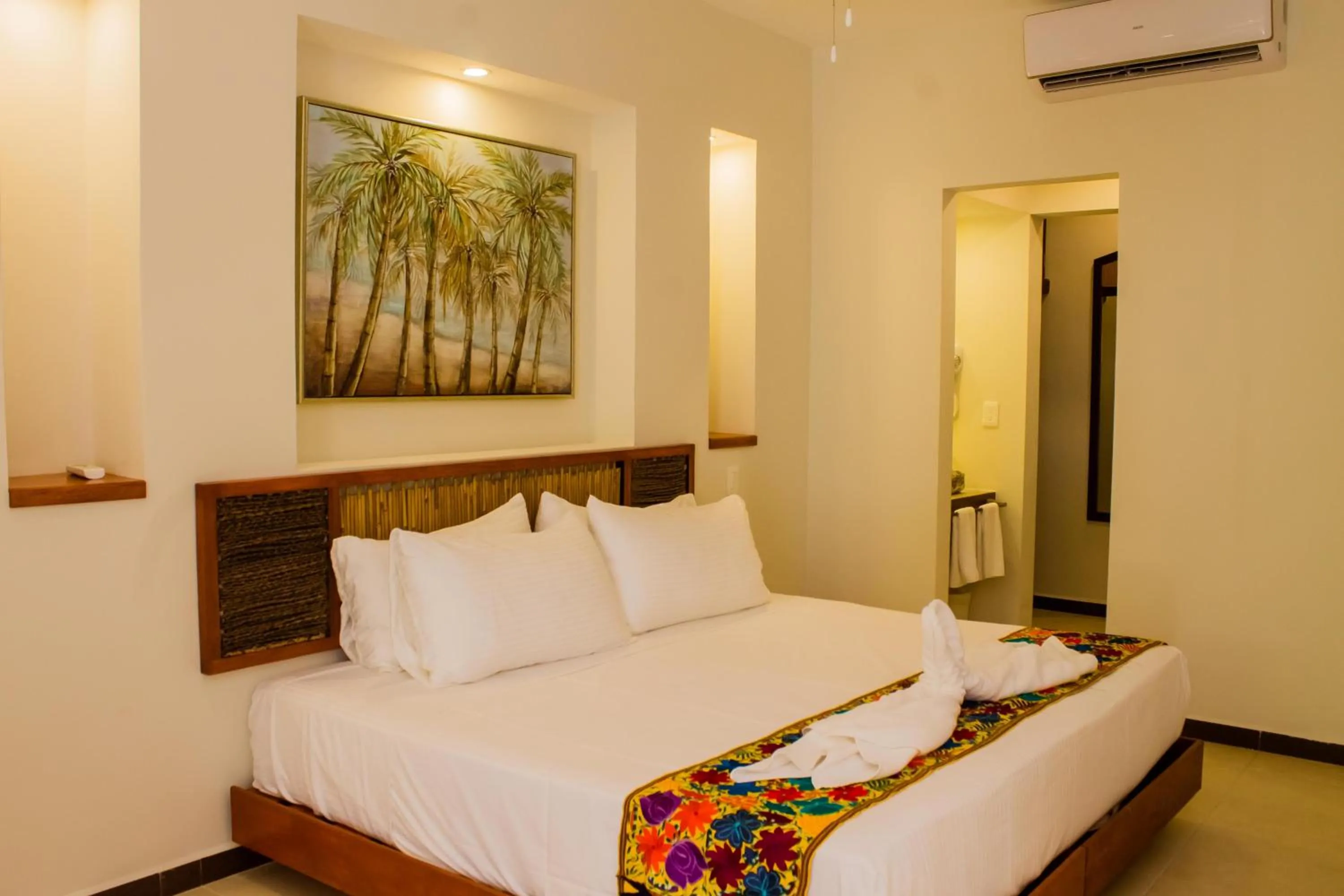 Bed in Hotel Azul Maya