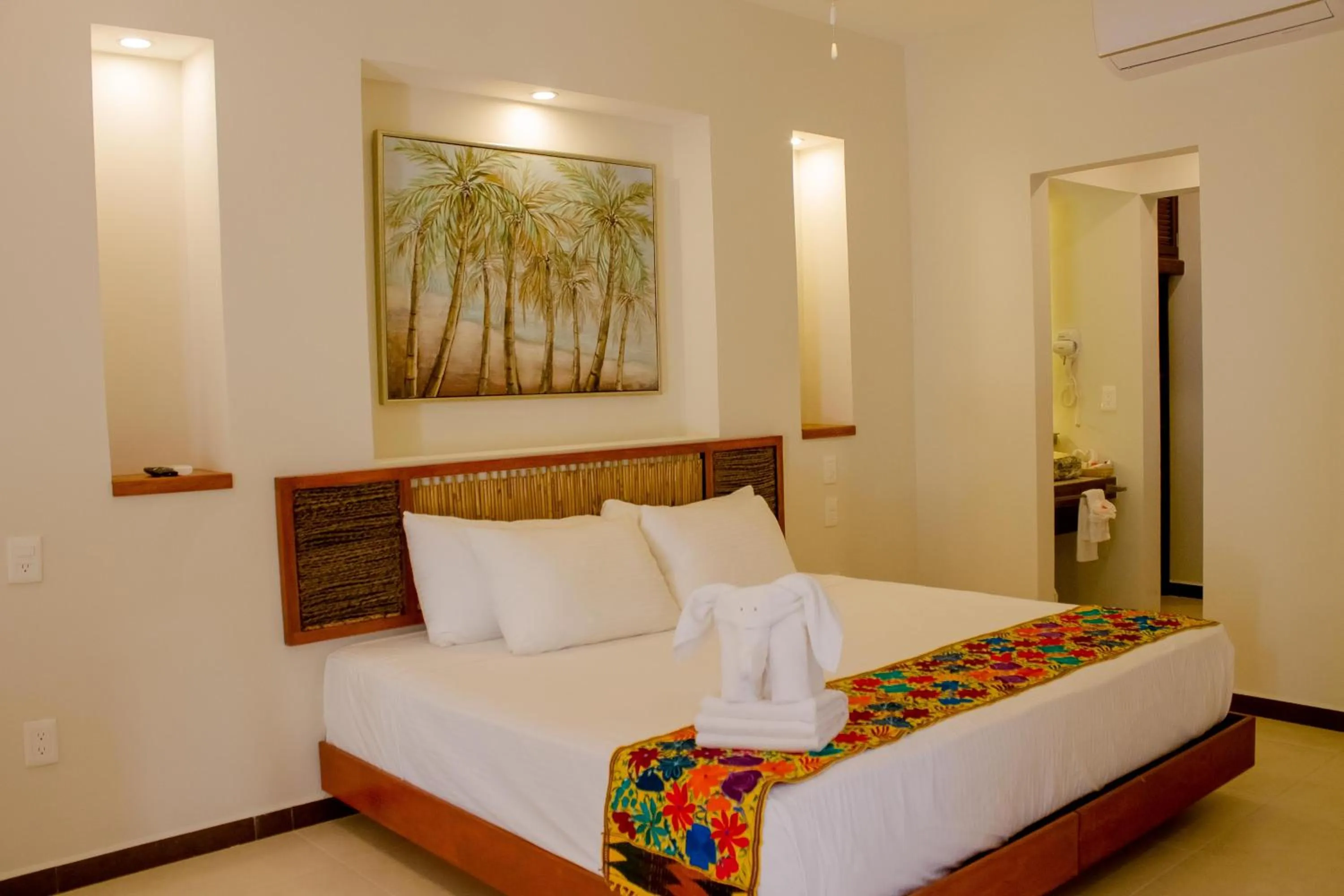 Bed in Hotel Azul Maya