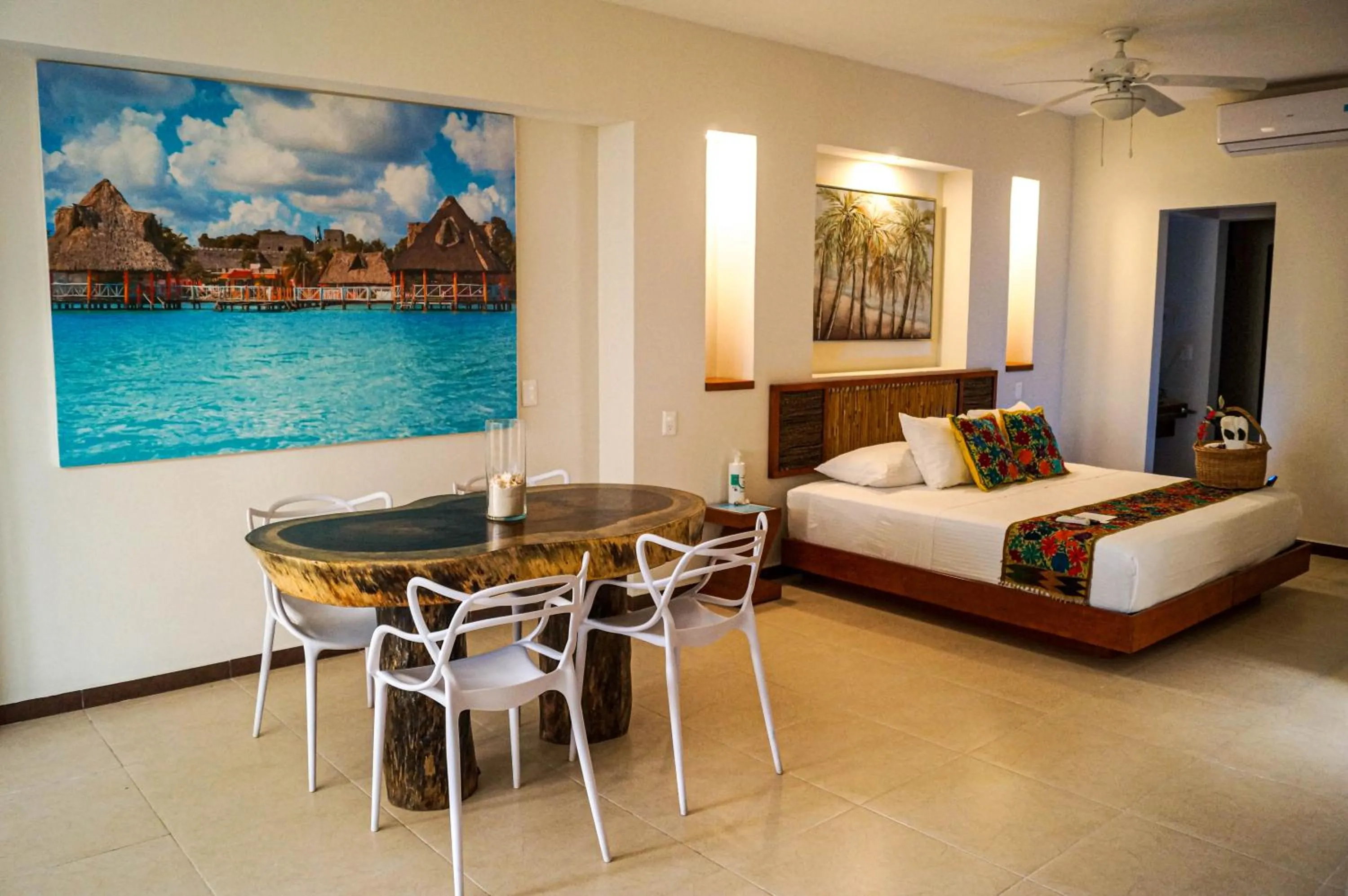 Bed in Hotel Azul Maya