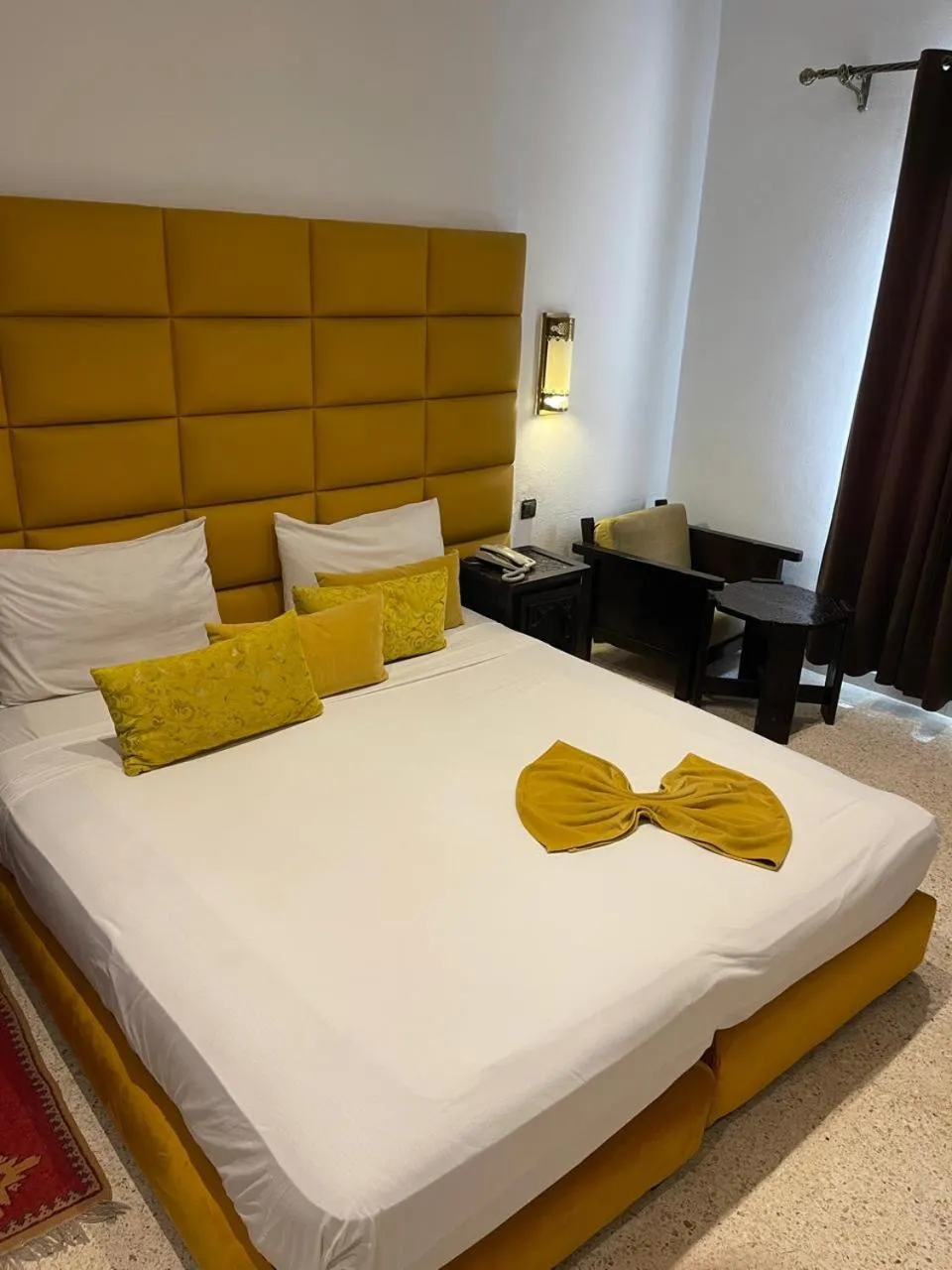 Bed in Hotel La Perle du Sud