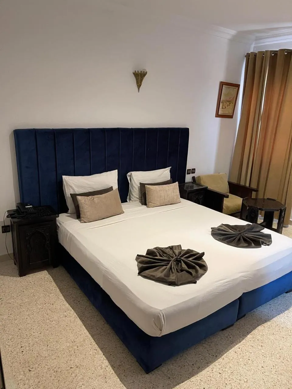 Bed in Hotel La Perle du Sud