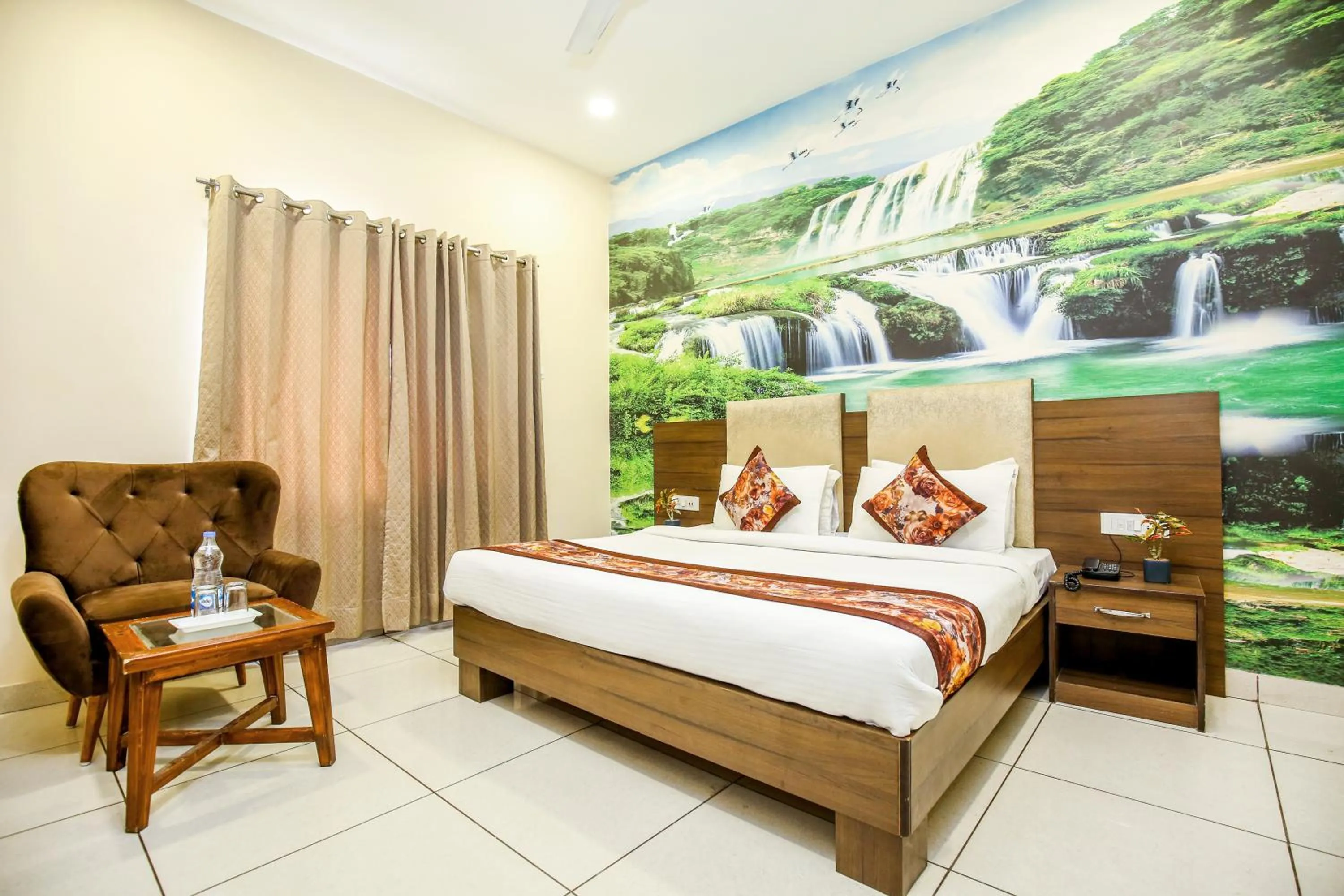 Bed in Hotel Karan Residency - 5 Min Walk From Golden Temple