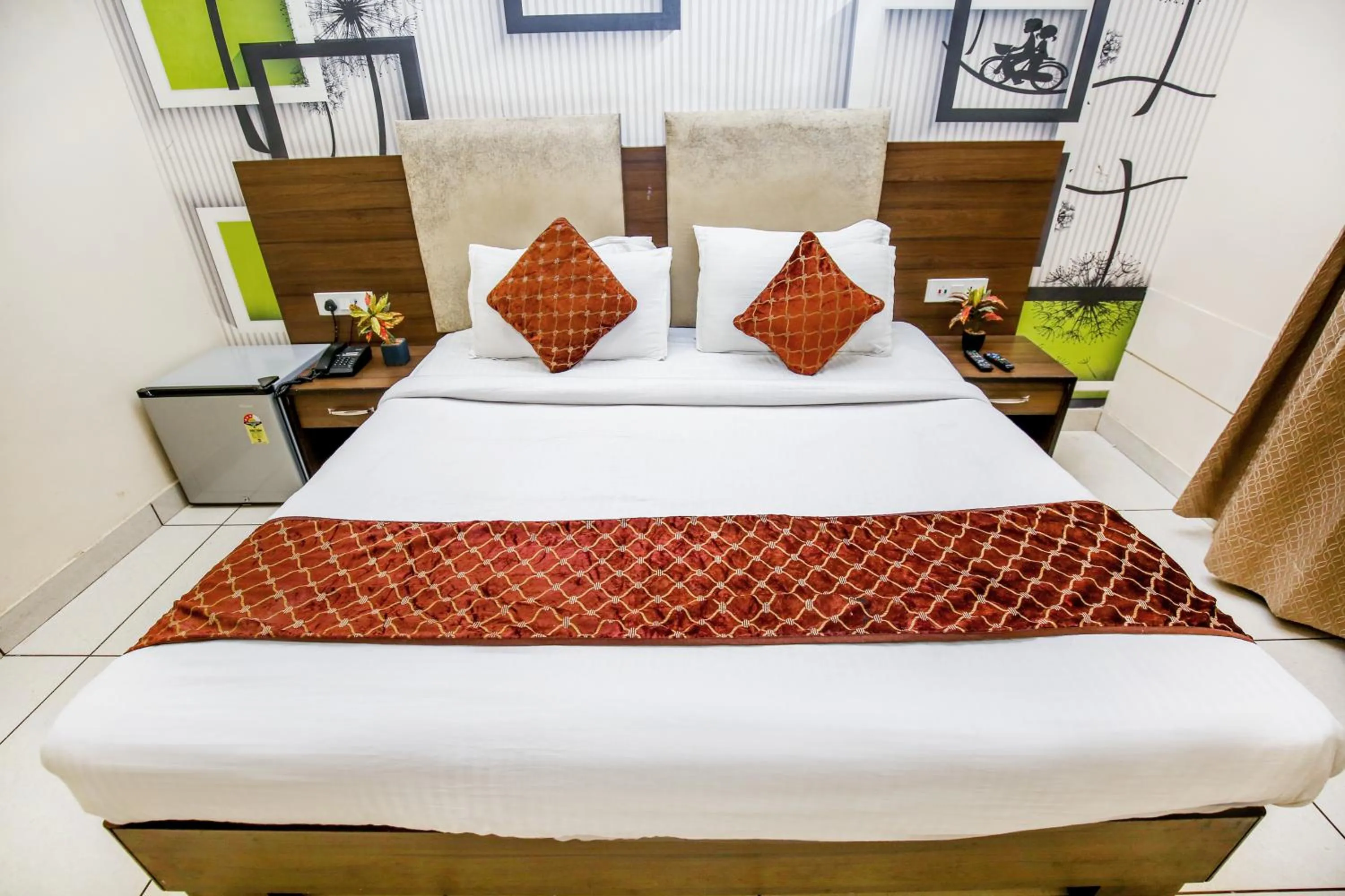 Bed in Hotel Karan Residency - 5 Min Walk From Golden Temple