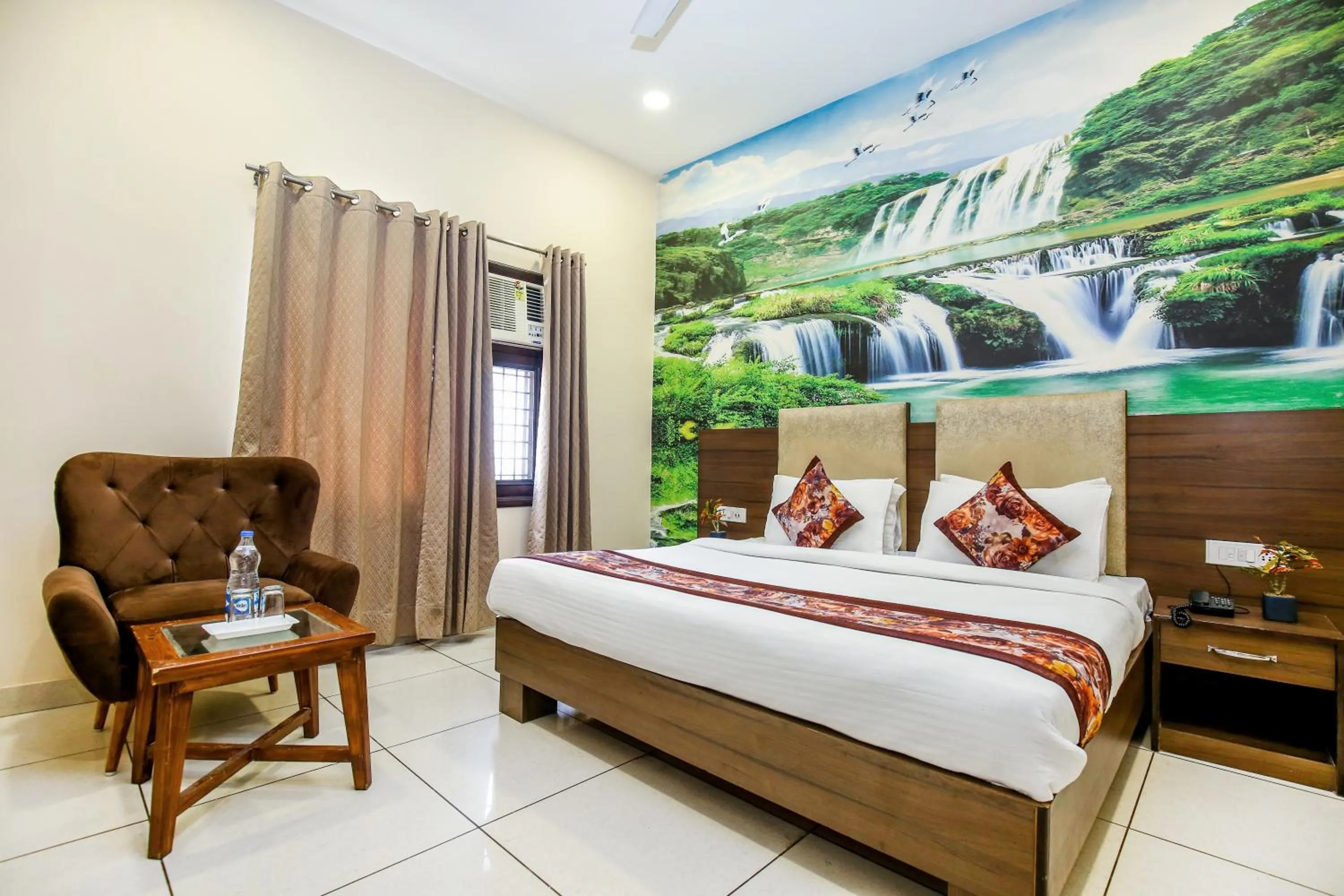 Bed in Hotel Karan Residency - 5 Min Walk From Golden Temple