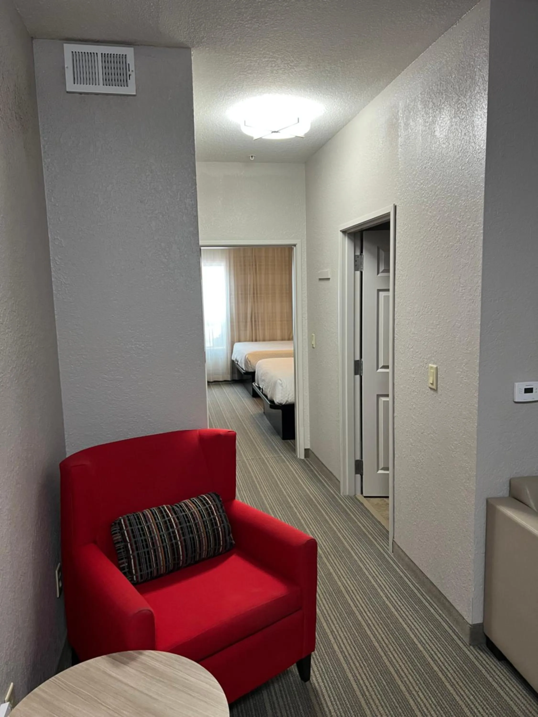 Photo of the whole room, Bed in Country Inn & Suites by Radisson, Green Bay East, WI