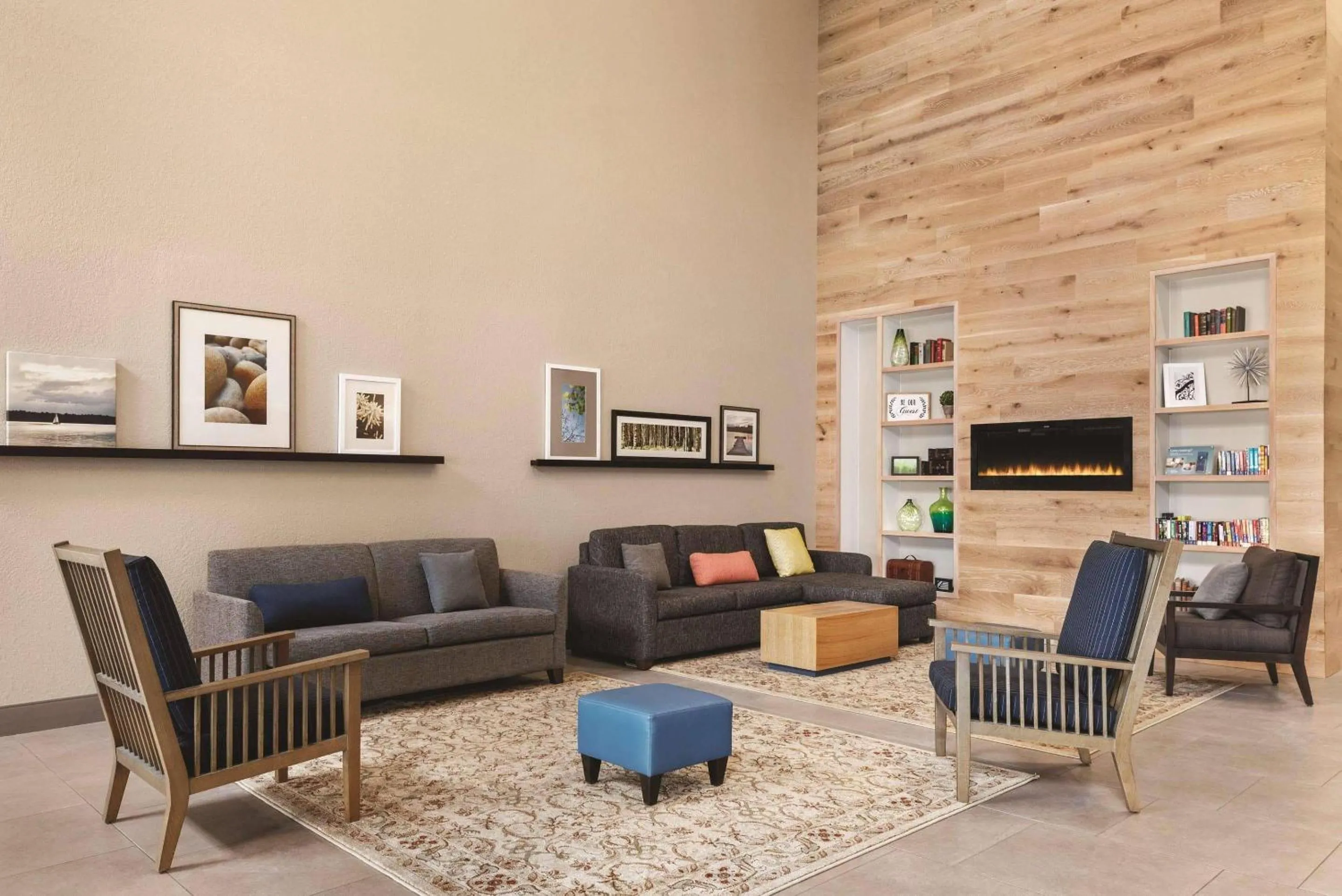 Lobby or reception in Country Inn & Suites by Radisson, Green Bay East, WI