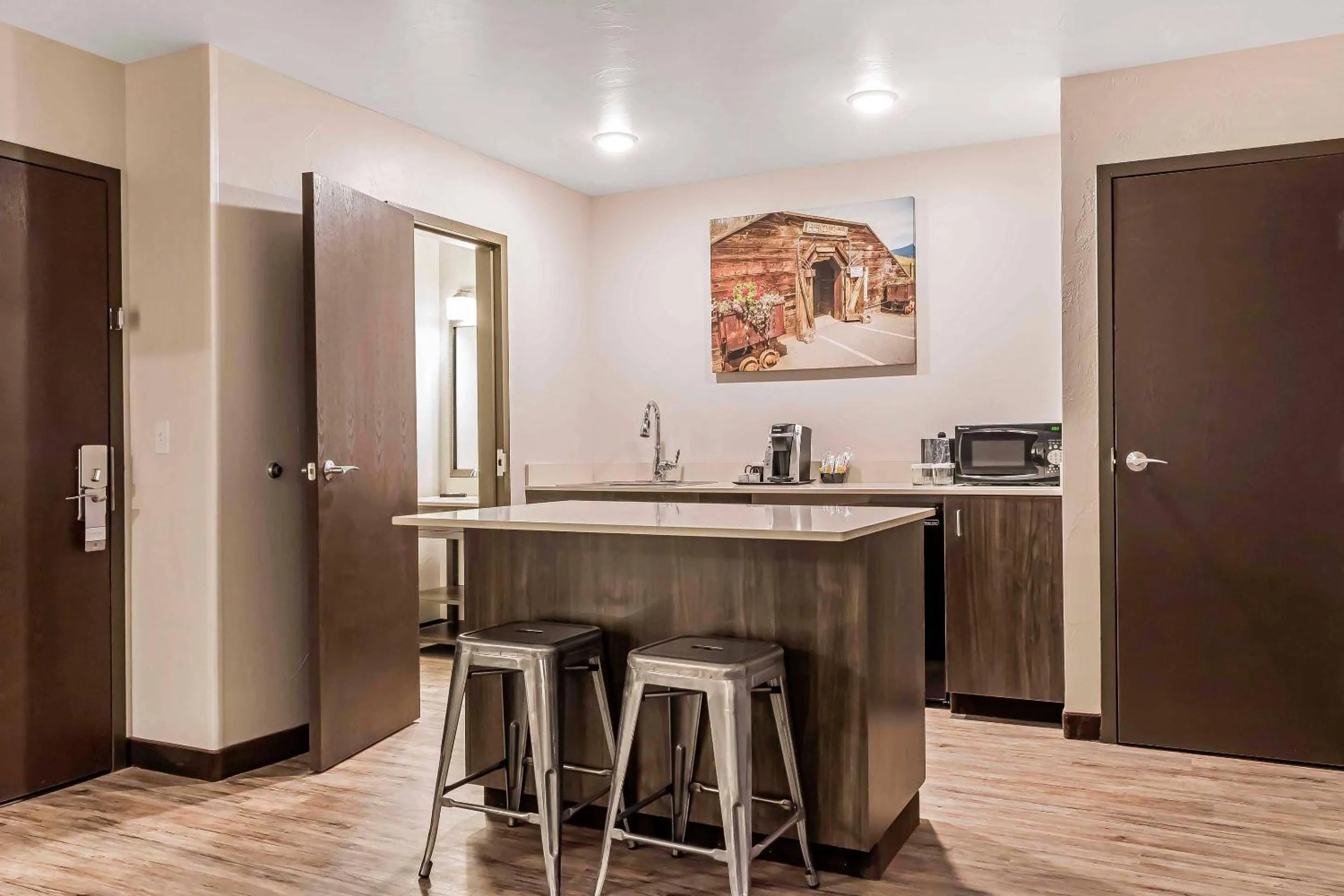 Bedroom in Copper King Convention Center, an Ascend Collection Hotel