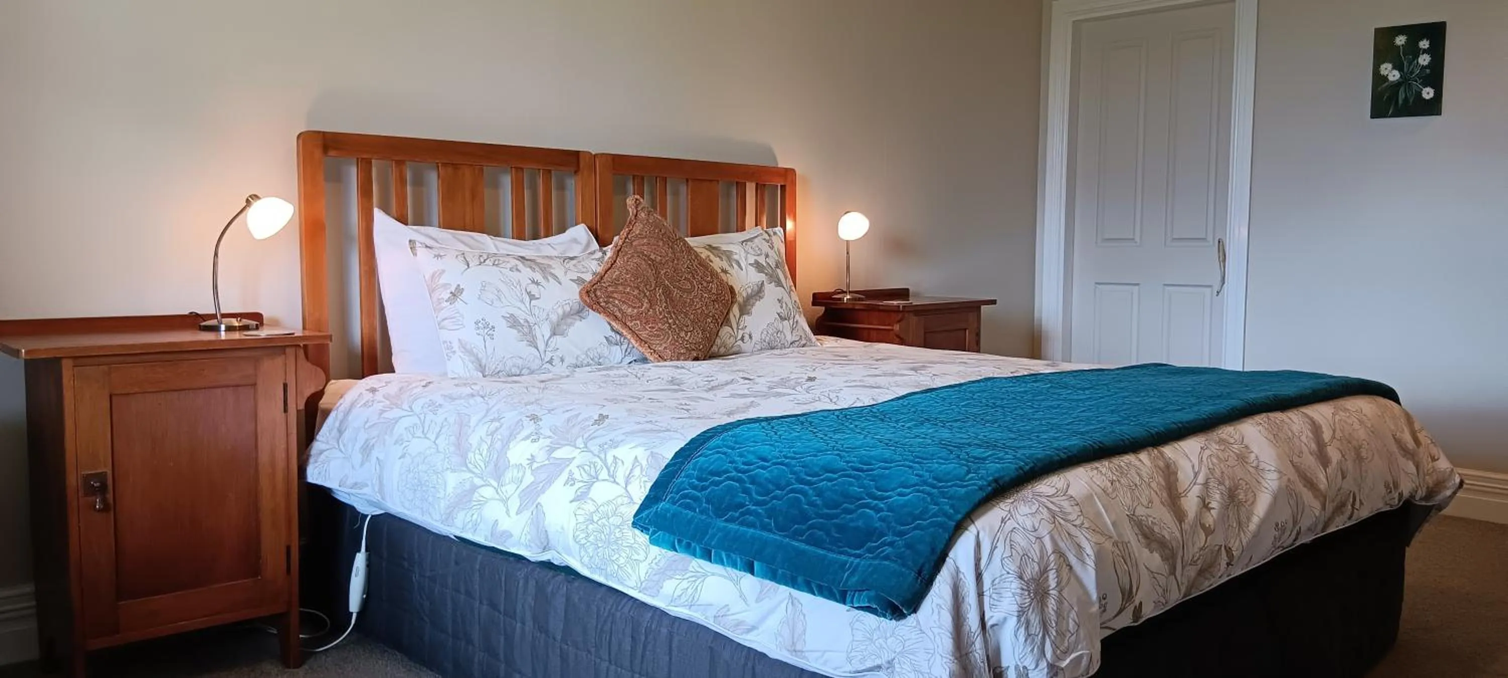 Bedroom, Bed in Murrells Grand View House