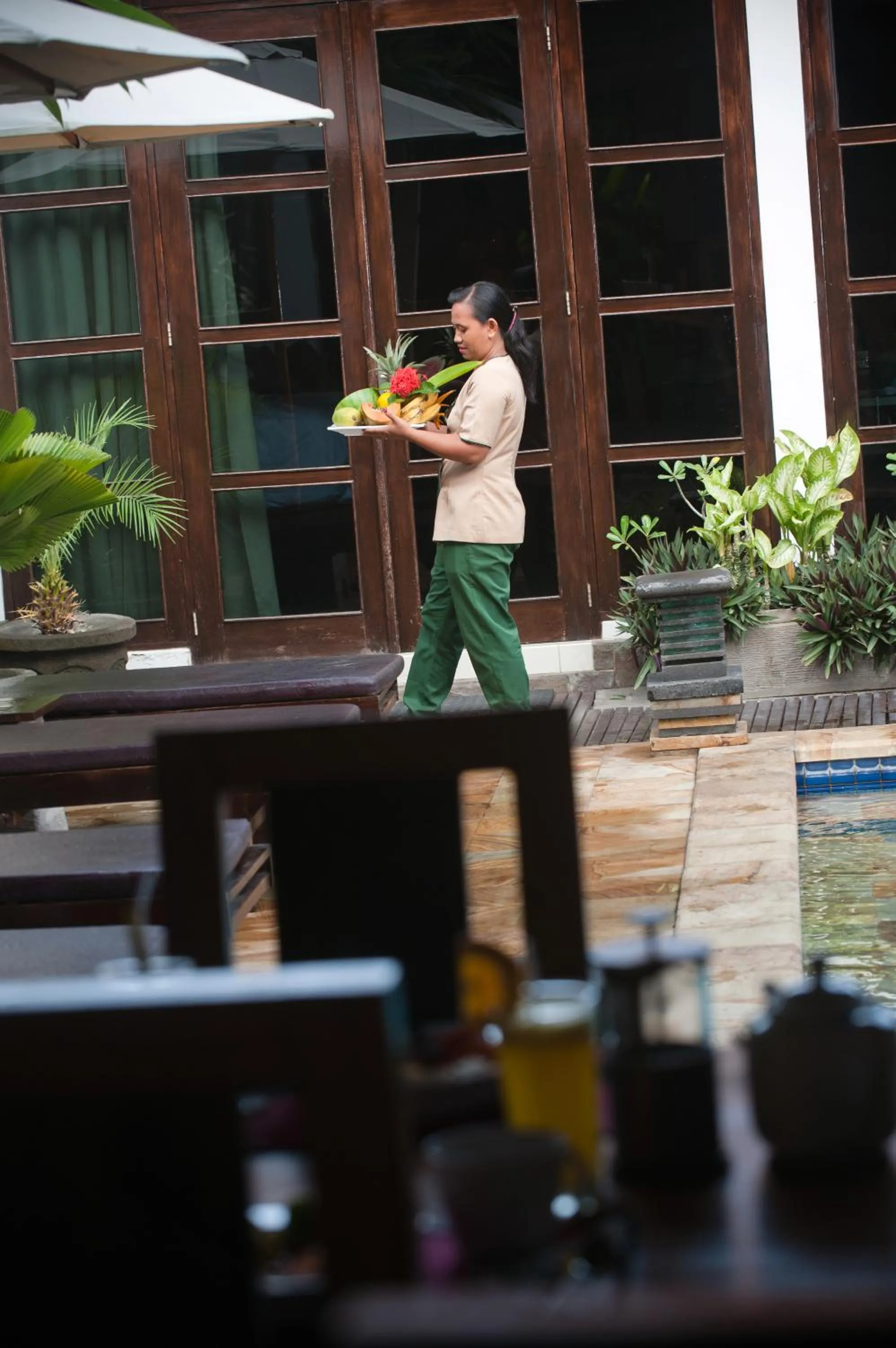 People in Villa Teman