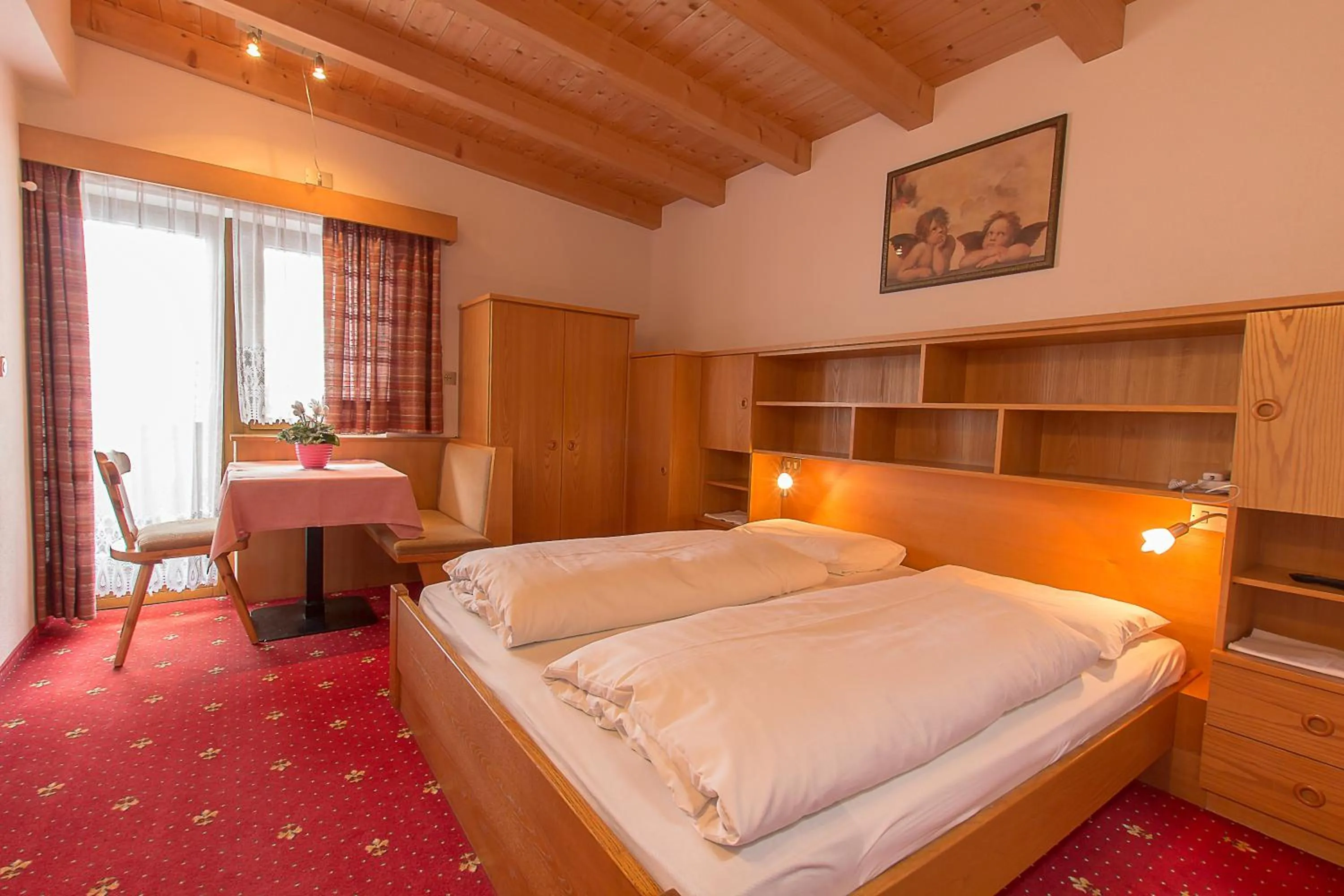 Bed in B&B Apartments La Palsa