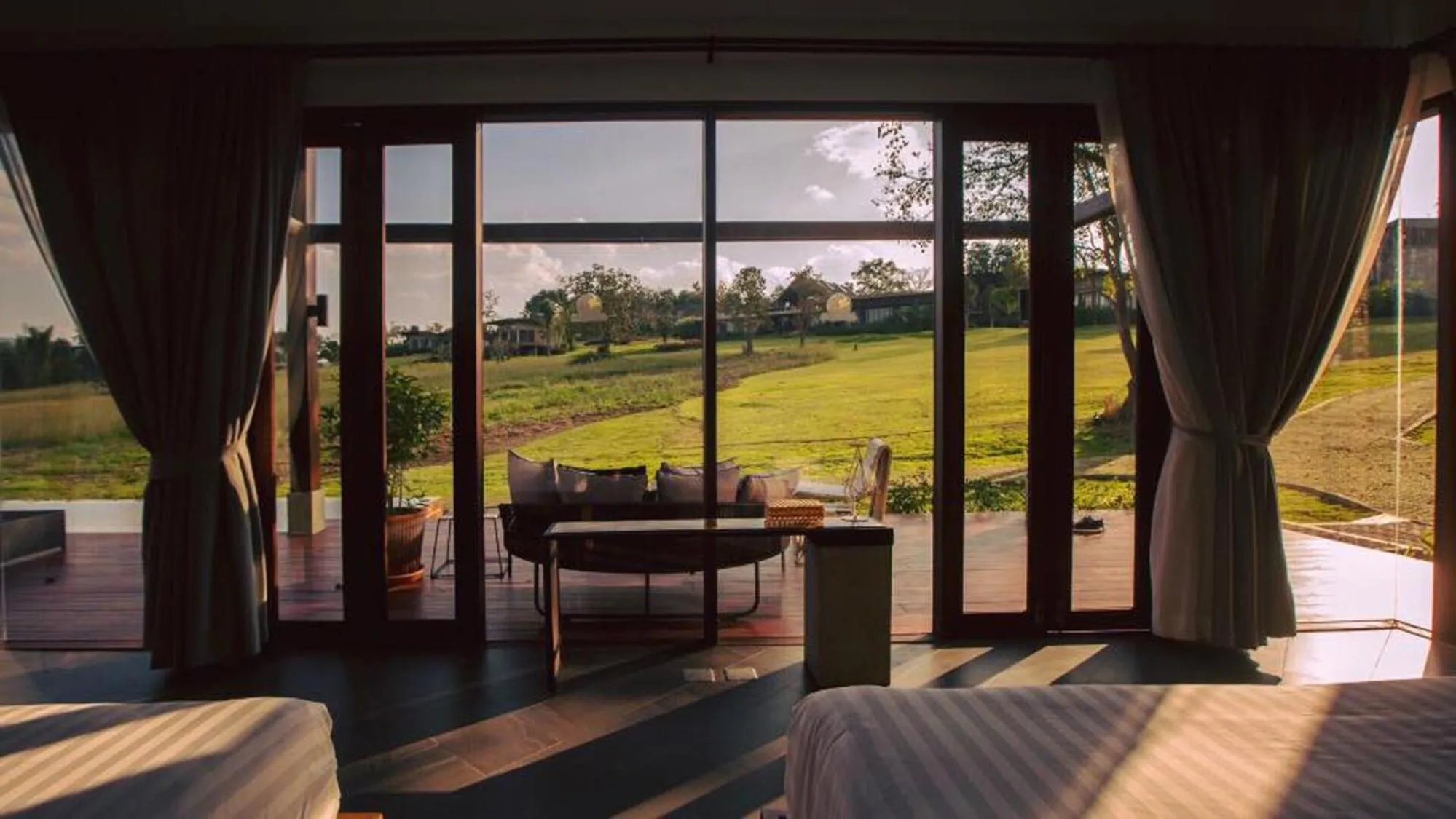 Library in Puripai Villa Wellness & Retreat
