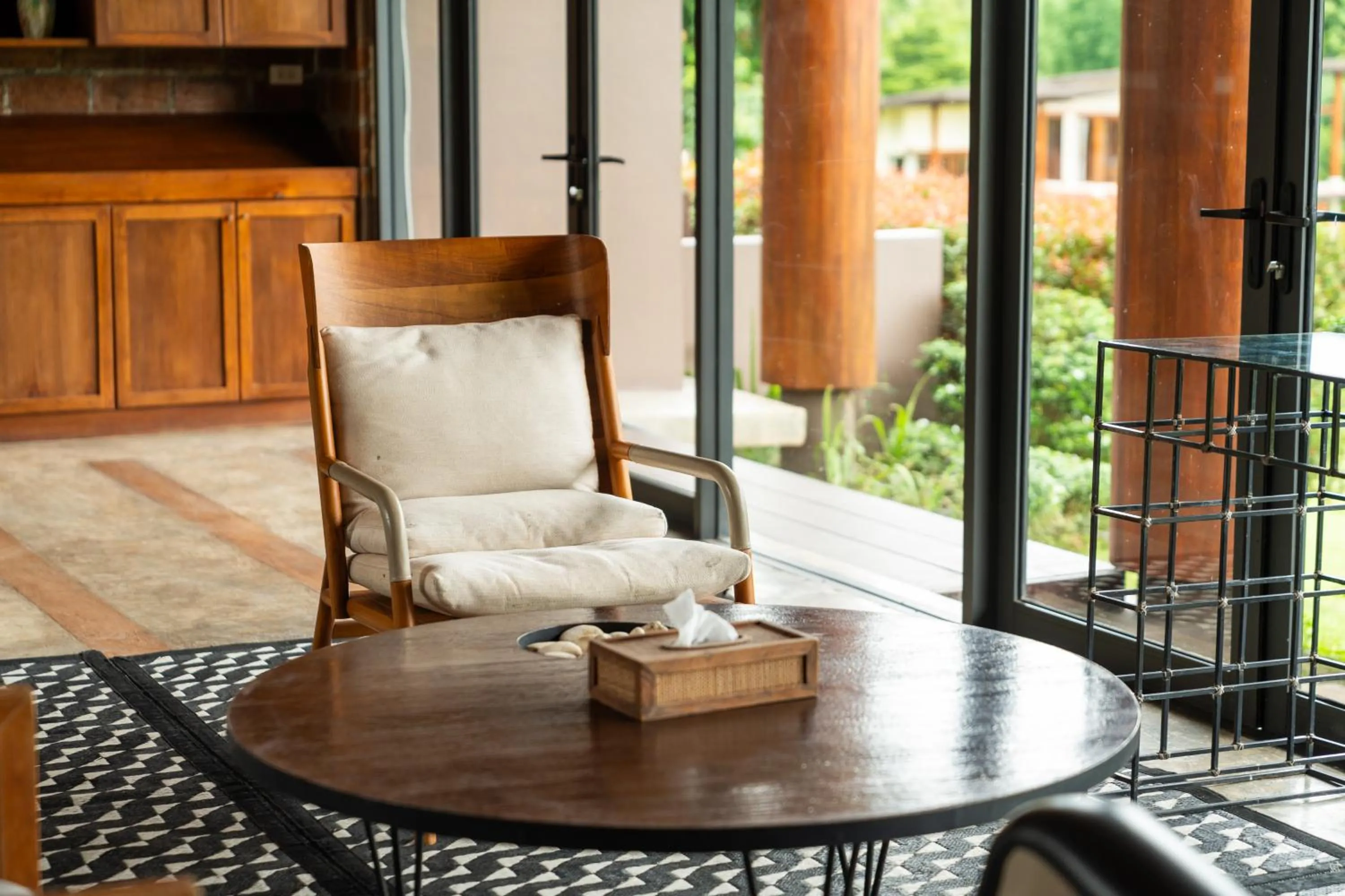 Seating area in Puripai Villa Wellness & Retreat