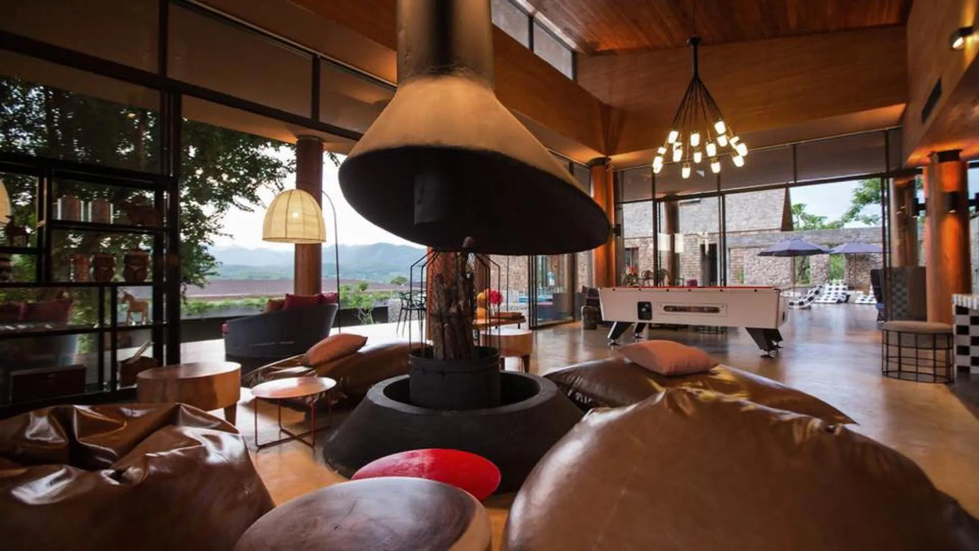 Restaurant/places to eat in Puripai Villa Wellness & Retreat