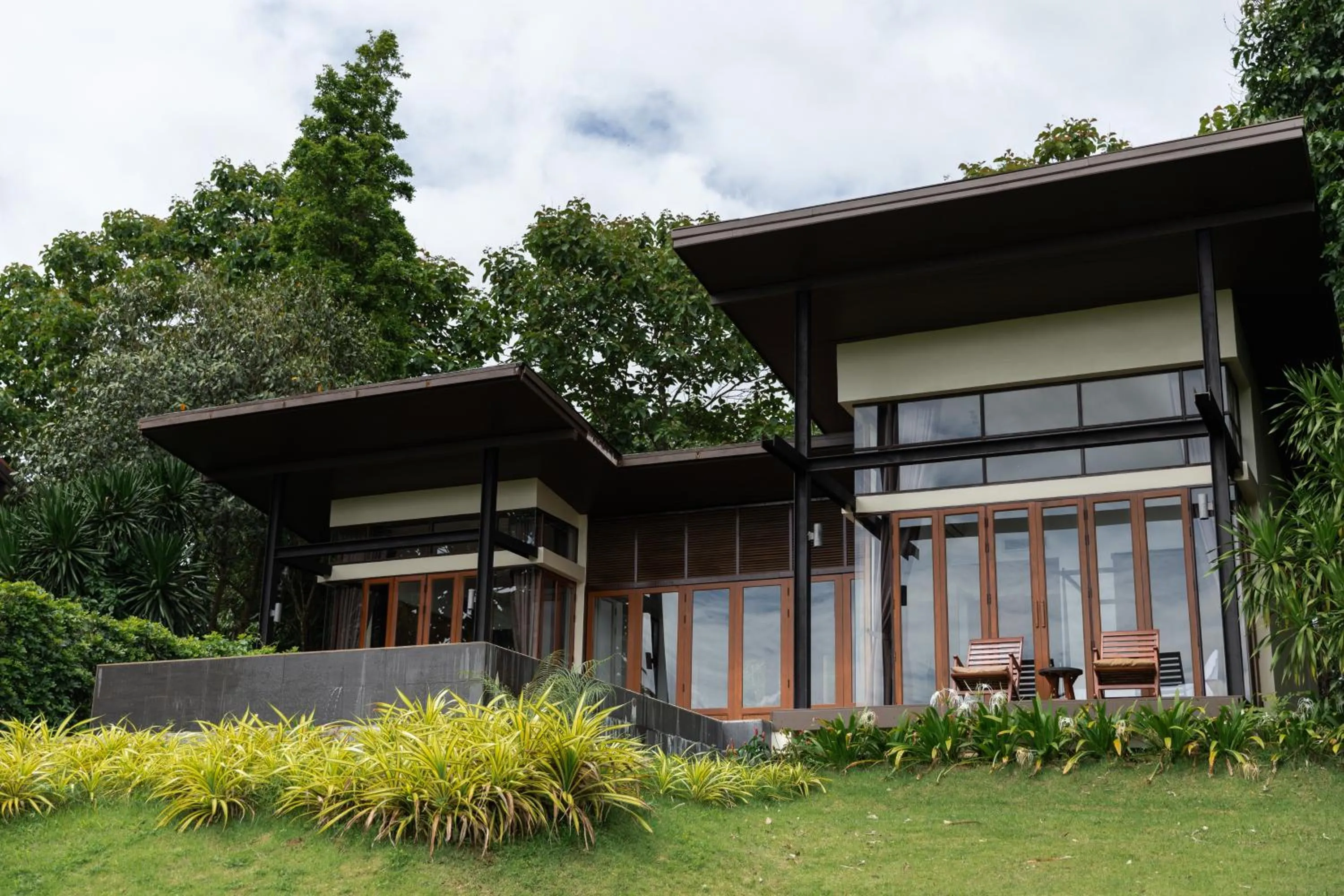Property building in Puripai Villa Wellness & Retreat